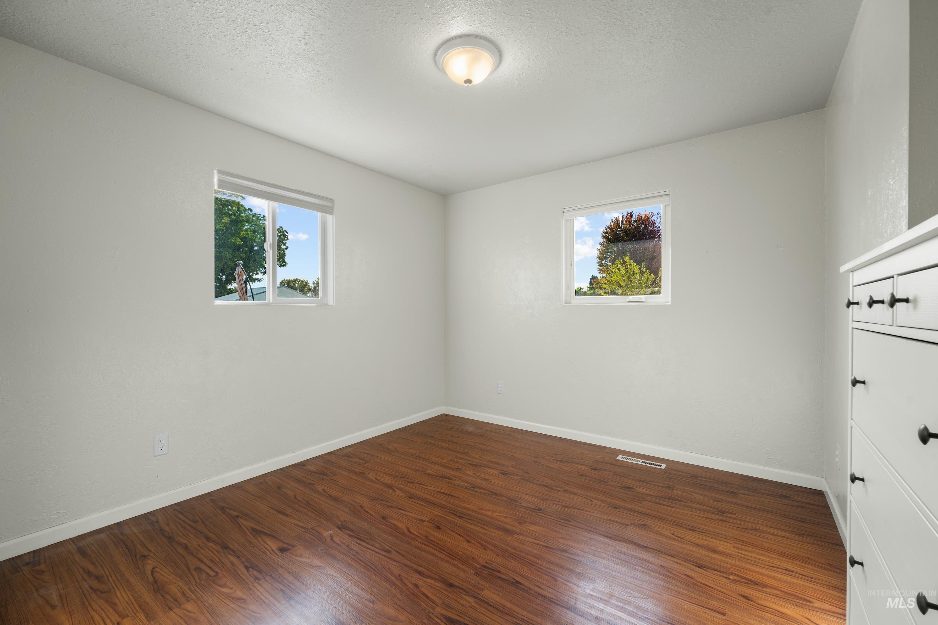 3530 13th Street C, Lewiston, Idaho 83501, 4 Bedrooms, 2 Bathrooms, Residential For Sale, Price $435,000,MLS 99002885