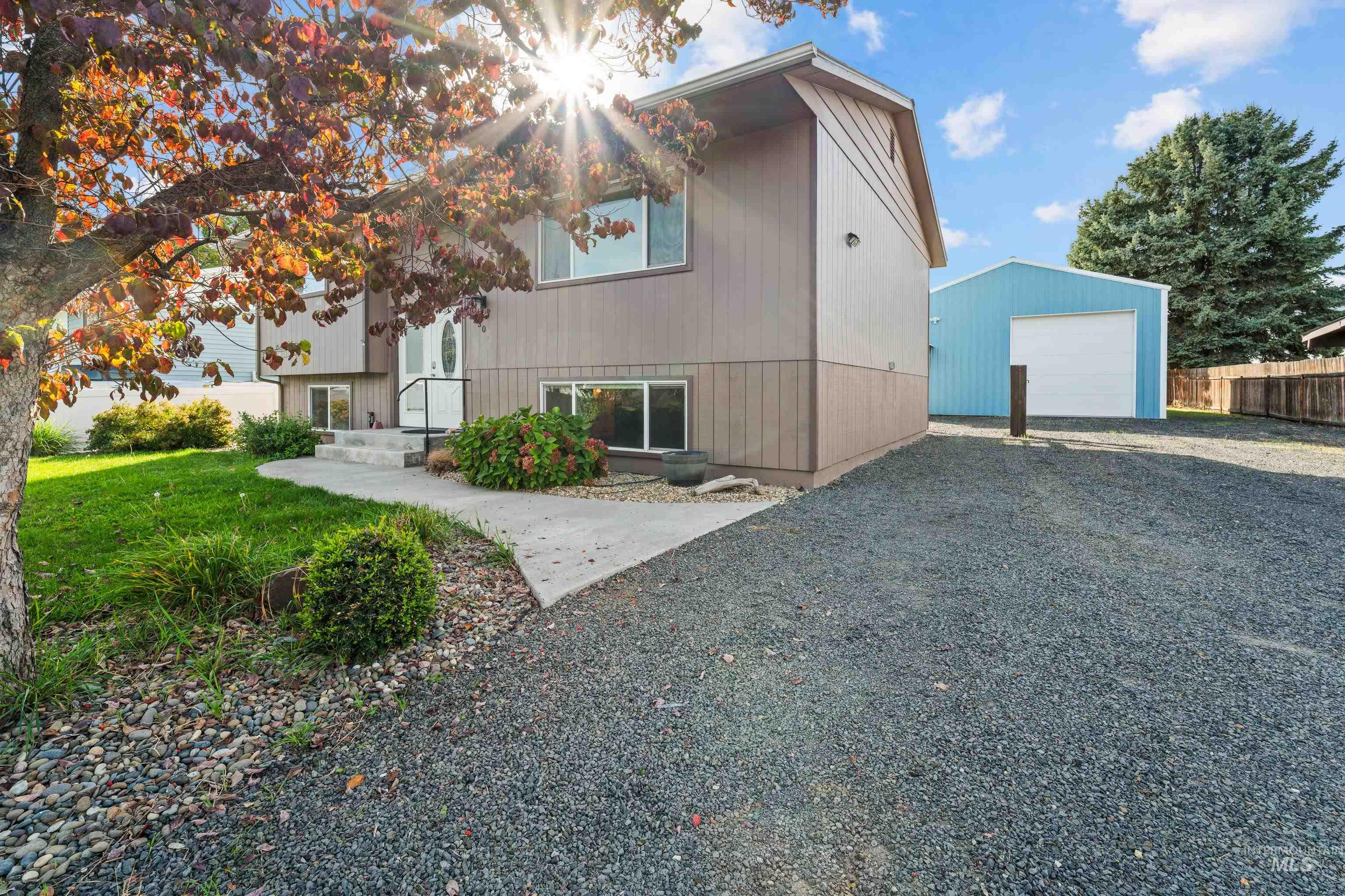 3530 13th Street C, Lewiston, Idaho 83501, 4 Bedrooms, 2 Bathrooms, Residential For Sale, Price $435,000,MLS 99002885