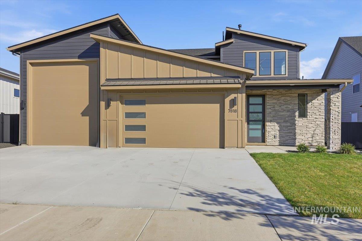 7818 Flathead Lake St, Eagle, Idaho 83616, 3 Bedrooms, 3 Bathrooms, Residential For Sale, Price $909,900,MLS 99002889