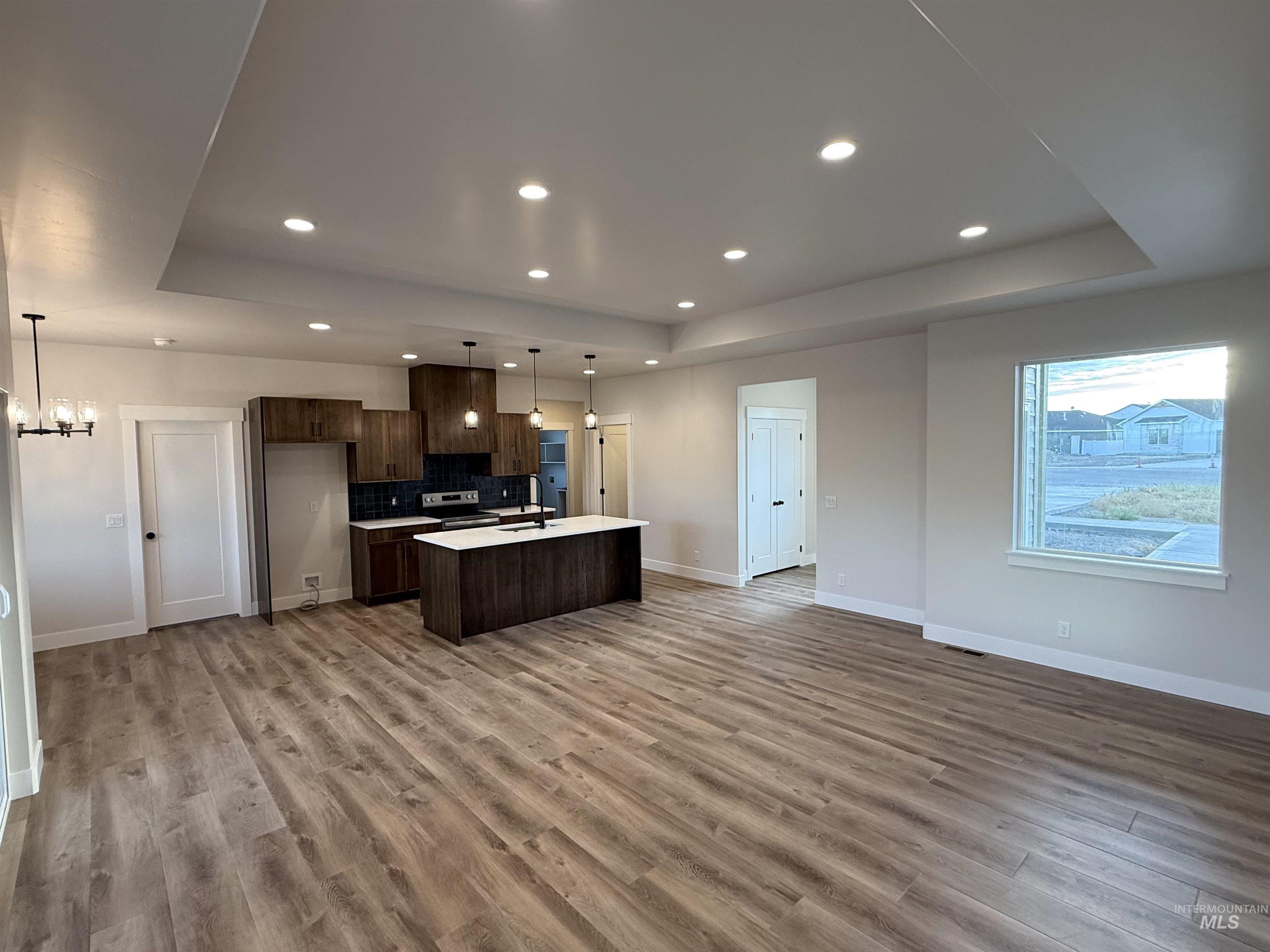 716 W Clark St., Paul, Idaho 83347, 3 Bedrooms, 2 Bathrooms, Residential For Sale, Price $368,500,MLS 99002891