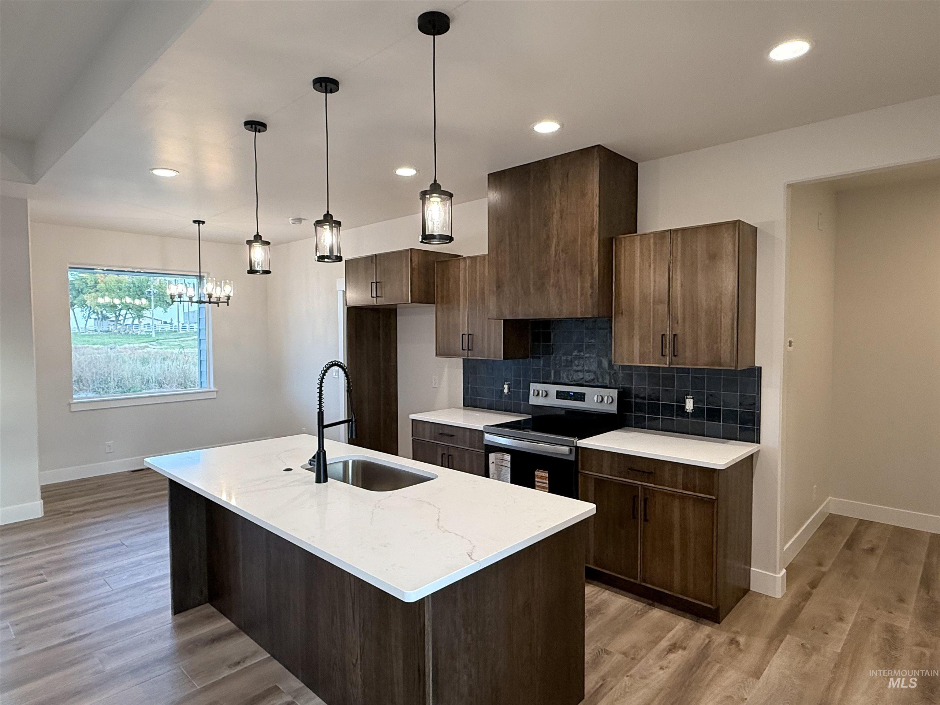 716 W Clark St., Paul, Idaho 83347, 3 Bedrooms, 2 Bathrooms, Residential For Sale, Price $368,500,MLS 99002891