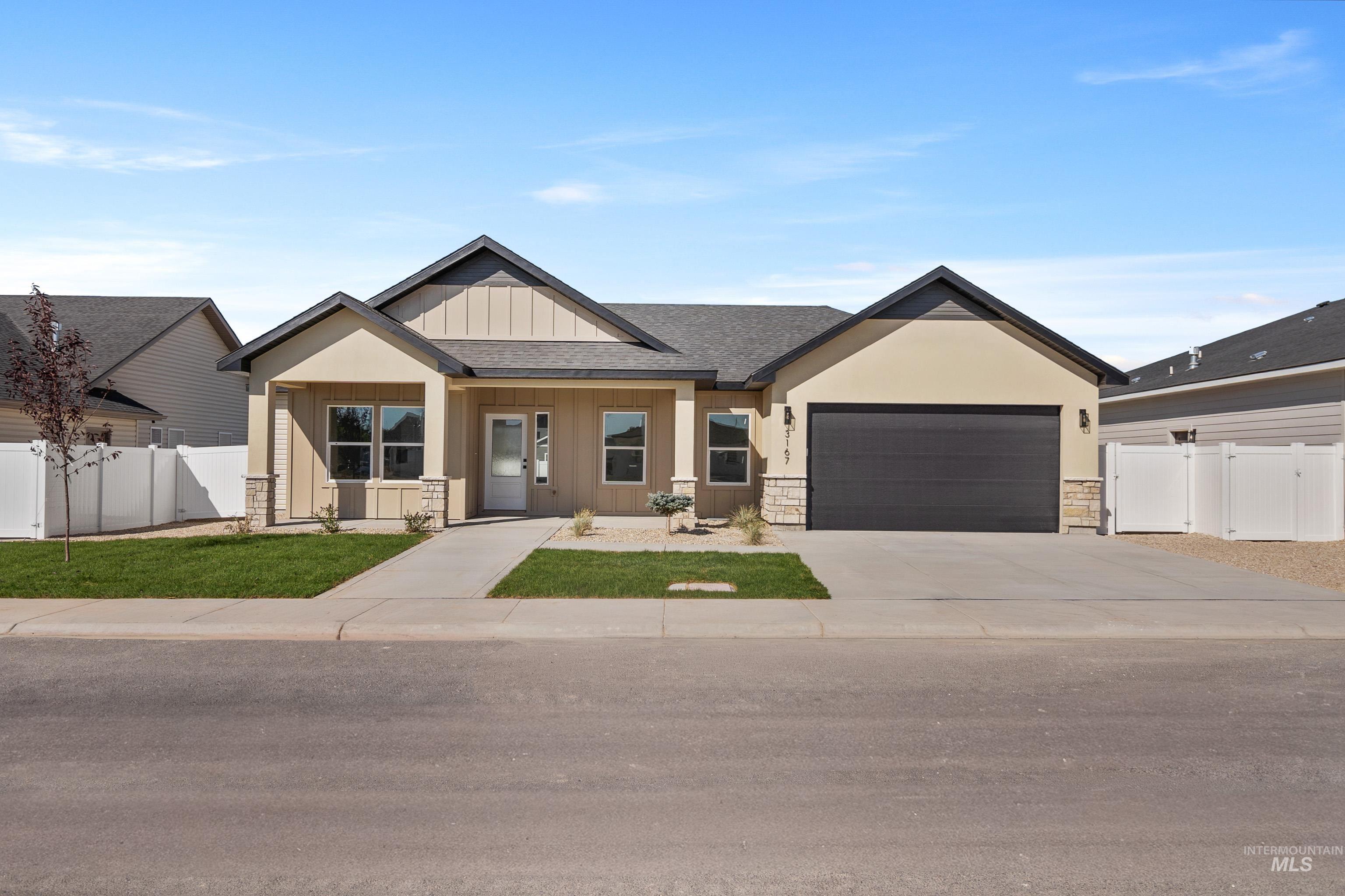 3167 Orion Ave, Twin Falls, Idaho 83301, 4 Bedrooms, 2 Bathrooms, Residential For Sale, Price $449,000,MLS 99002892