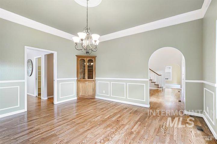 2220 14th Street, Lewiston, Idaho 83501, 5 Bedrooms, 4 Bathrooms, Residential For Sale, Price $799,000,MLS 99002893