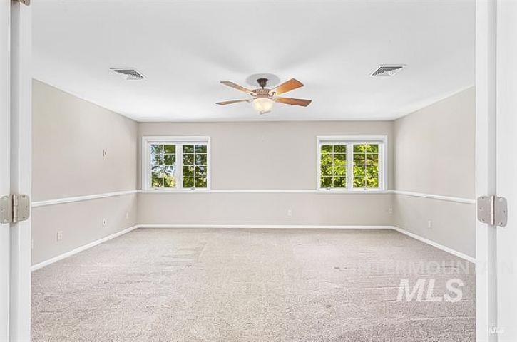 2220 14th Street, Lewiston, Idaho 83501, 5 Bedrooms, 4 Bathrooms, Residential For Sale, Price $799,000,MLS 99002893