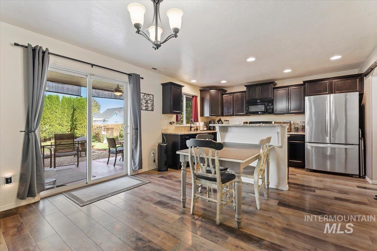 6586 E Gardenia Ln., Nampa, Idaho 83687, 4 Bedrooms, 2.5 Bathrooms, Residential For Sale, Price $478,000,MLS 99002901