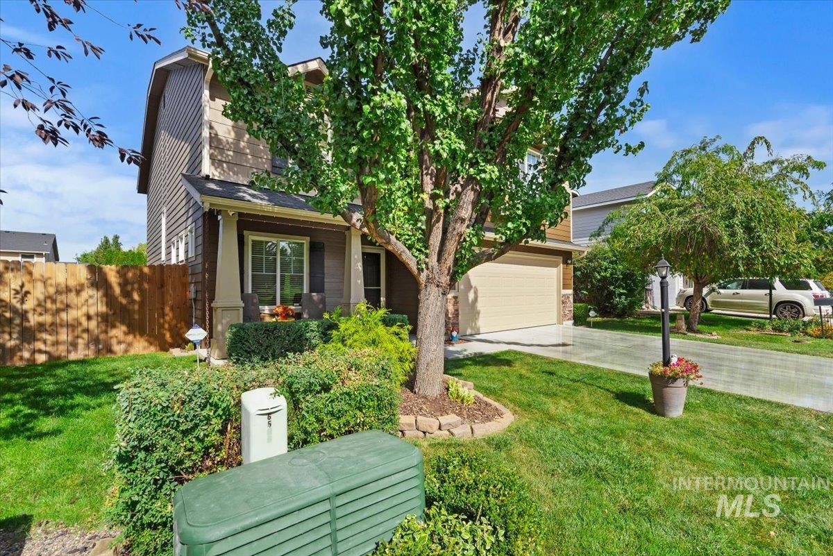 6586 E Gardenia Ln., Nampa, Idaho 83687, 4 Bedrooms, 2.5 Bathrooms, Residential For Sale, Price $478,000,MLS 99002901