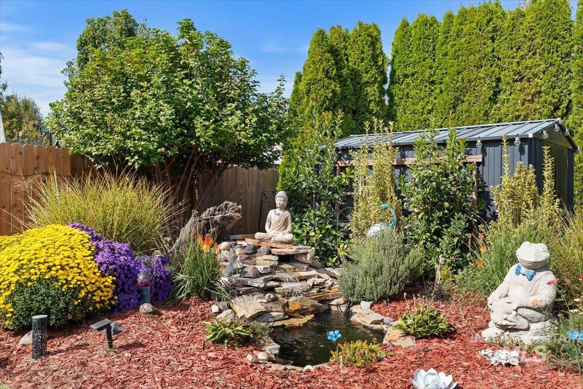 6586 E Gardenia Ln., Nampa, Idaho 83687, 4 Bedrooms, 2.5 Bathrooms, Residential For Sale, Price $478,000,MLS 99002901