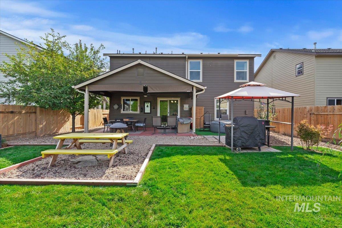 6586 E Gardenia Ln., Nampa, Idaho 83687, 4 Bedrooms, 2.5 Bathrooms, Residential For Sale, Price $478,000,MLS 99002901