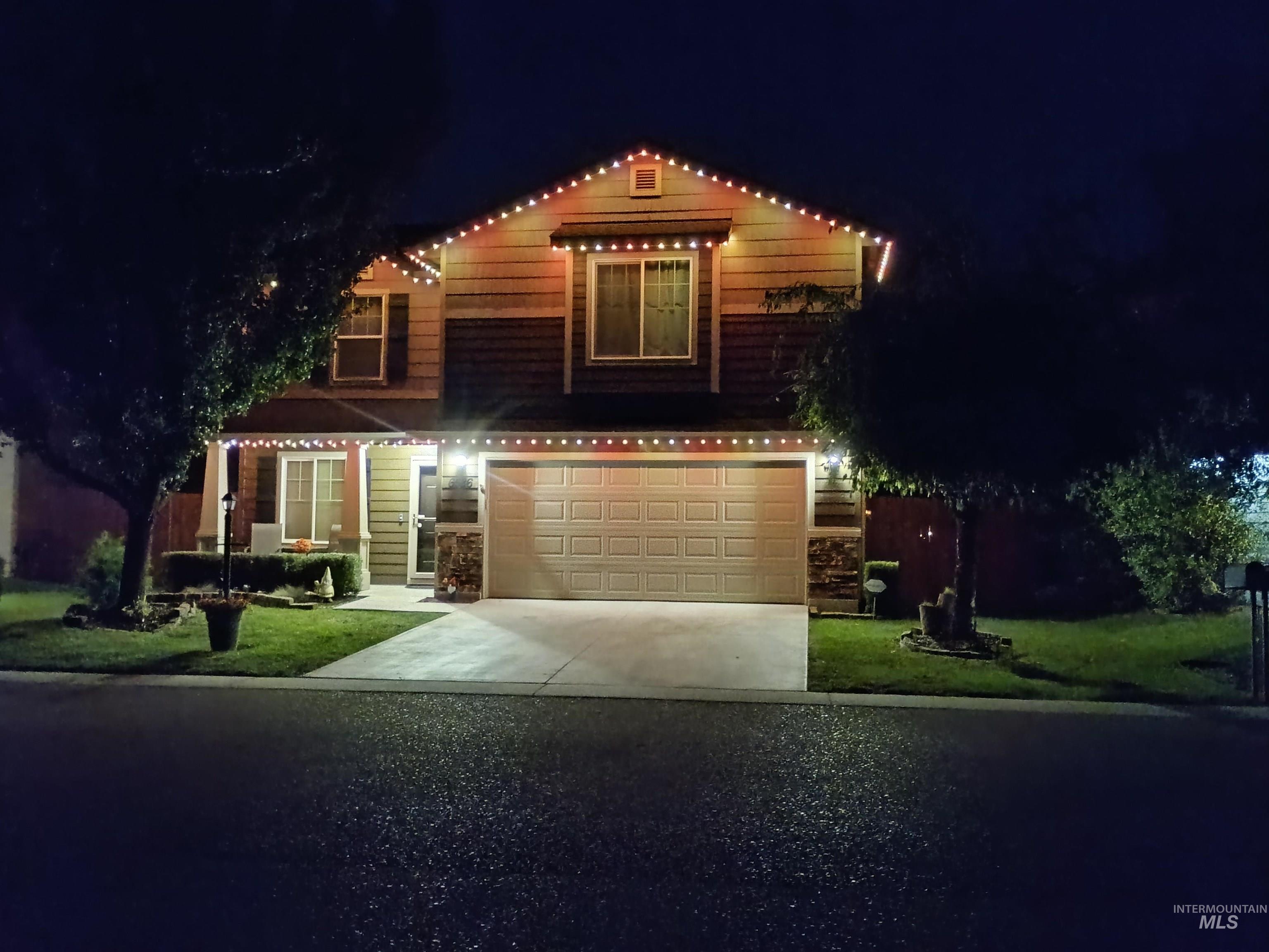 6586 E Gardenia Ln., Nampa, Idaho 83687, 4 Bedrooms, 2.5 Bathrooms, Residential For Sale, Price $478,000,MLS 99002901