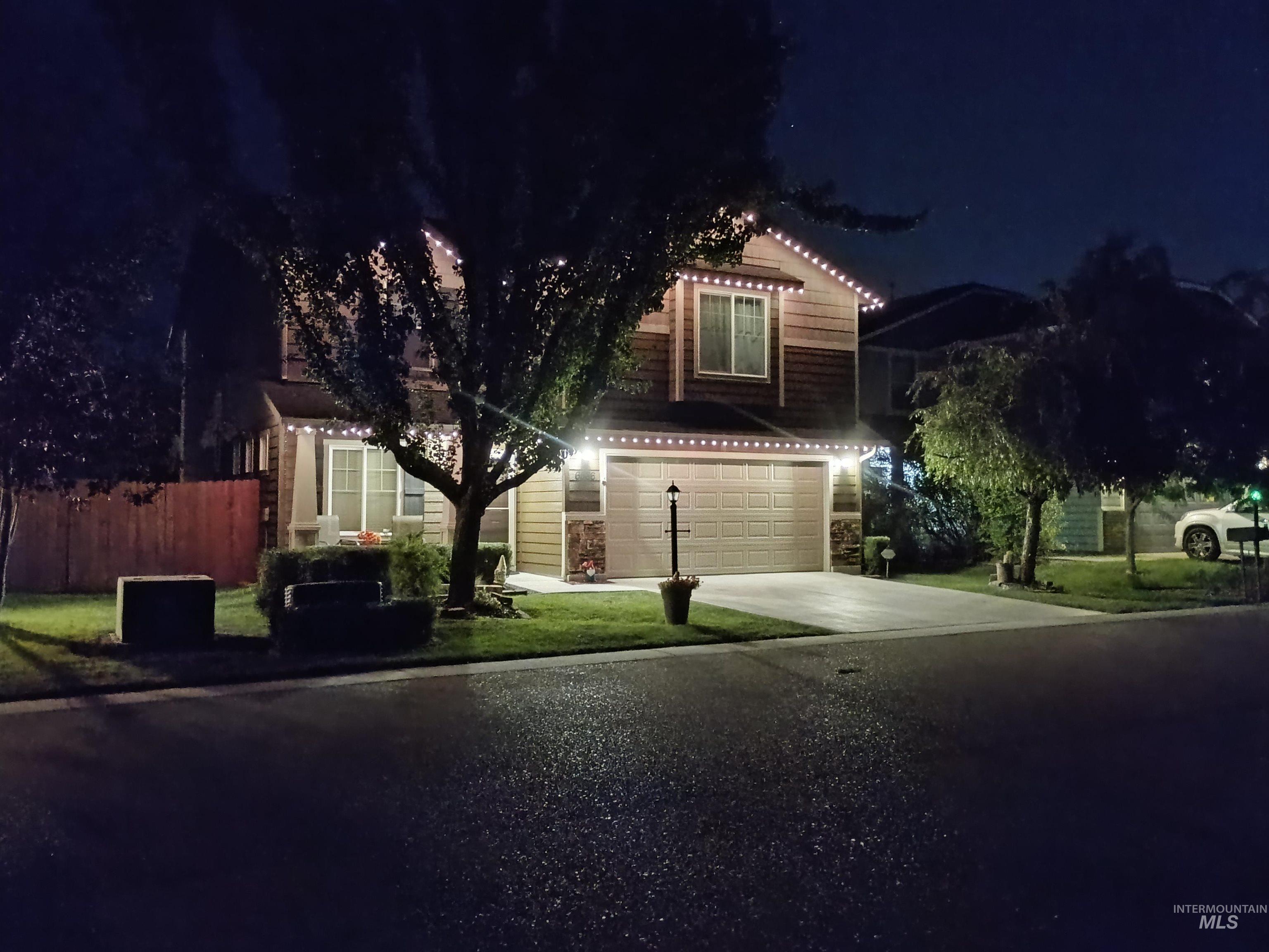 6586 E Gardenia Ln., Nampa, Idaho 83687, 4 Bedrooms, 2.5 Bathrooms, Residential For Sale, Price $478,000,MLS 99002901