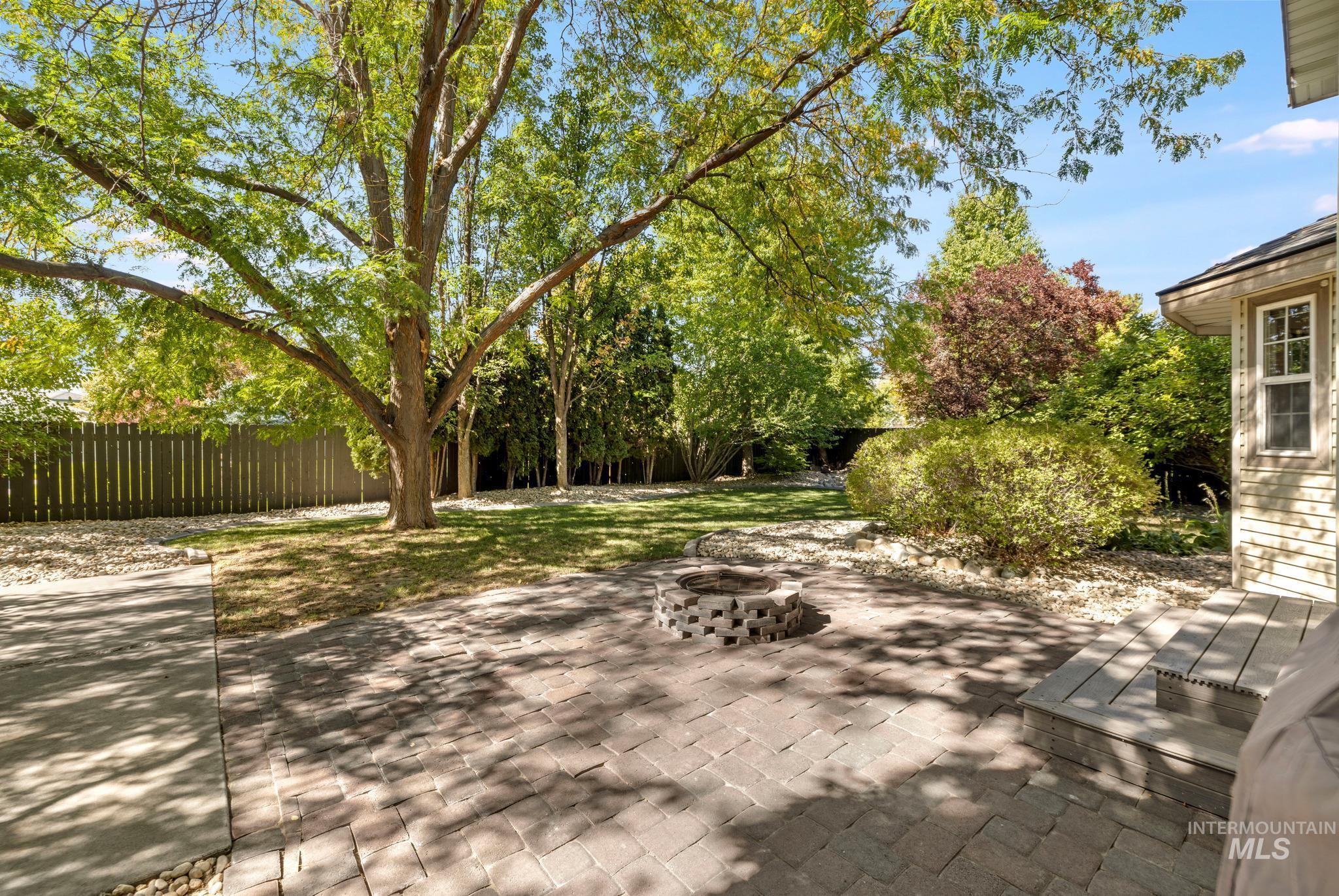 533 Cypress Way, Twin Falls, Idaho 83301, 3 Bedrooms, 2.5 Bathrooms, Residential For Sale, Price $478,000,MLS 99002902