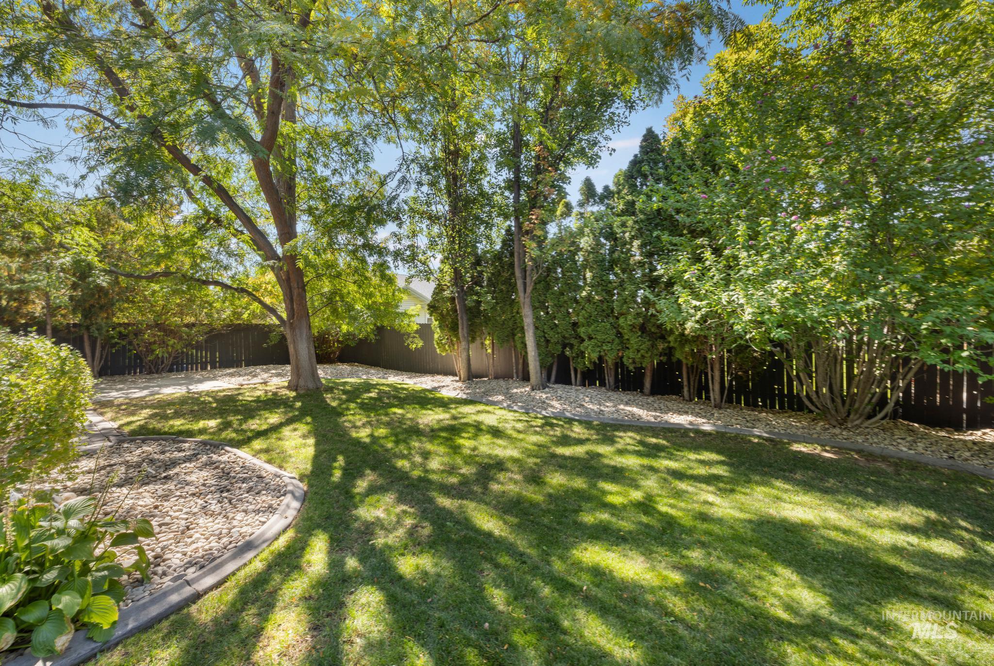 533 Cypress Way, Twin Falls, Idaho 83301, 3 Bedrooms, 2.5 Bathrooms, Residential For Sale, Price $478,000,MLS 99002902