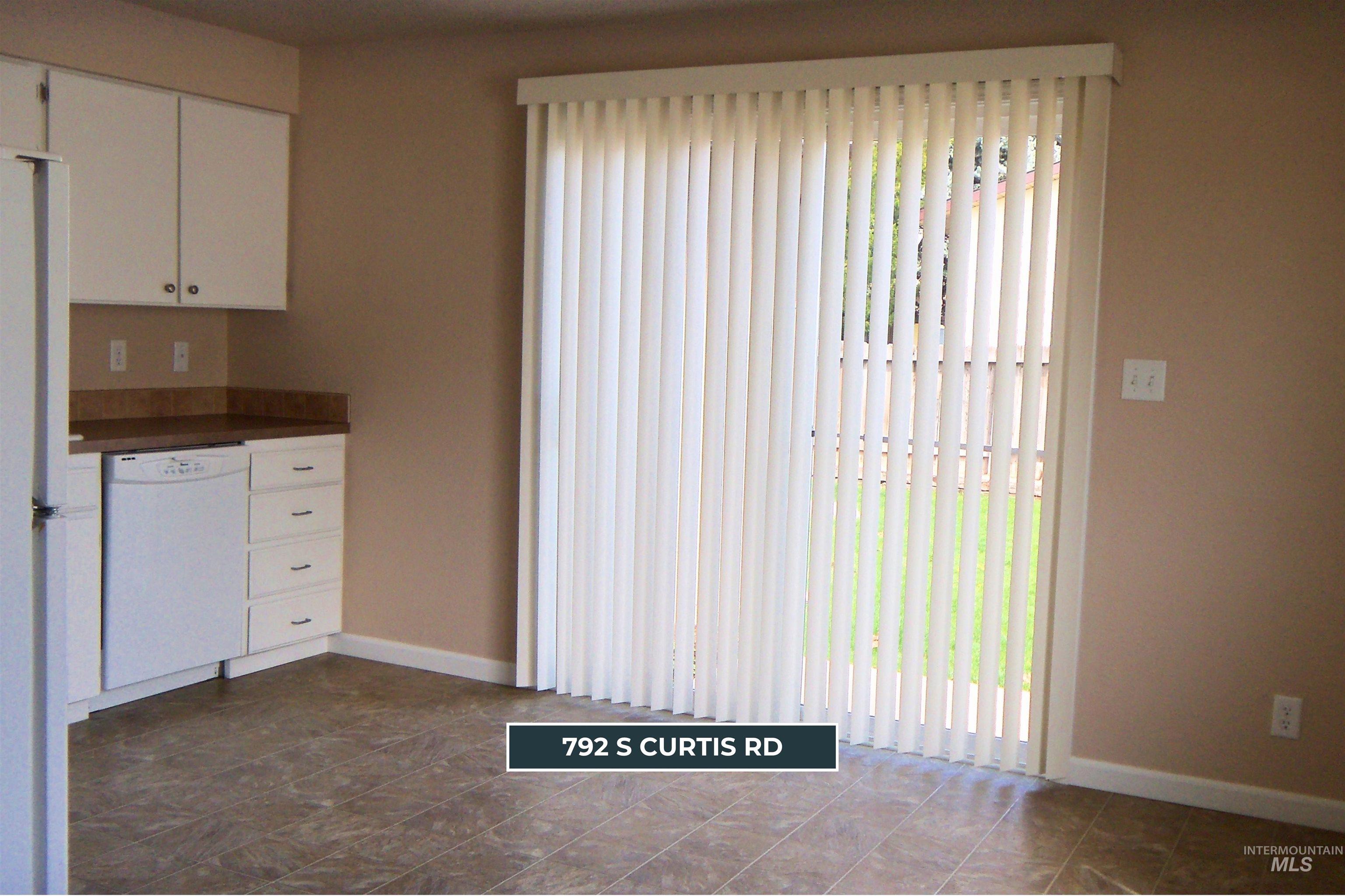 790-792 S Curtis Rd, Boise, Idaho 83705, 3 Bedrooms, 2 Bathrooms, Residential Income For Sale, Price $685,000,MLS 99002904
