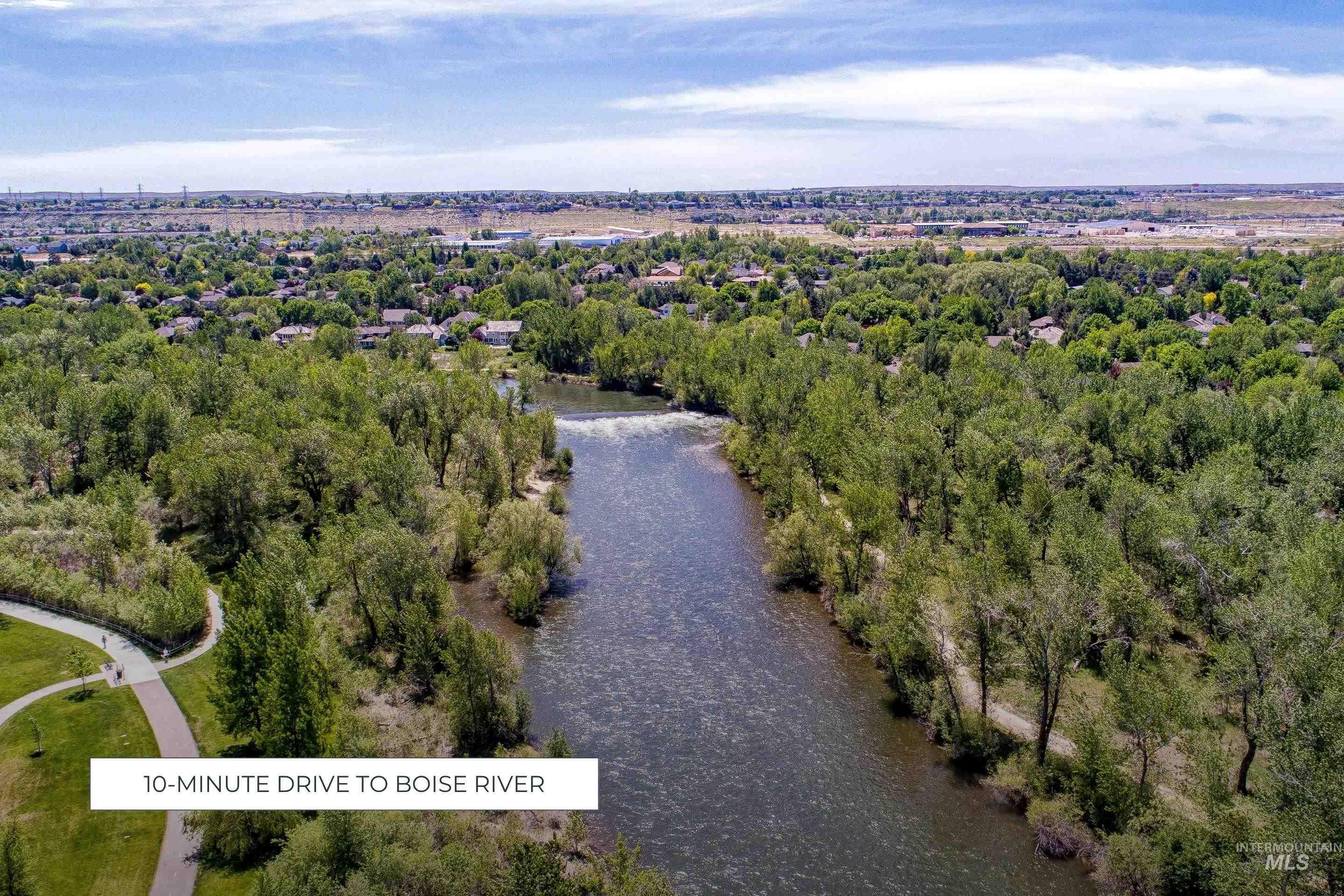 790-792 S Curtis Rd, Boise, Idaho 83705, 3 Bedrooms, 2 Bathrooms, Residential Income For Sale, Price $685,000,MLS 99002904