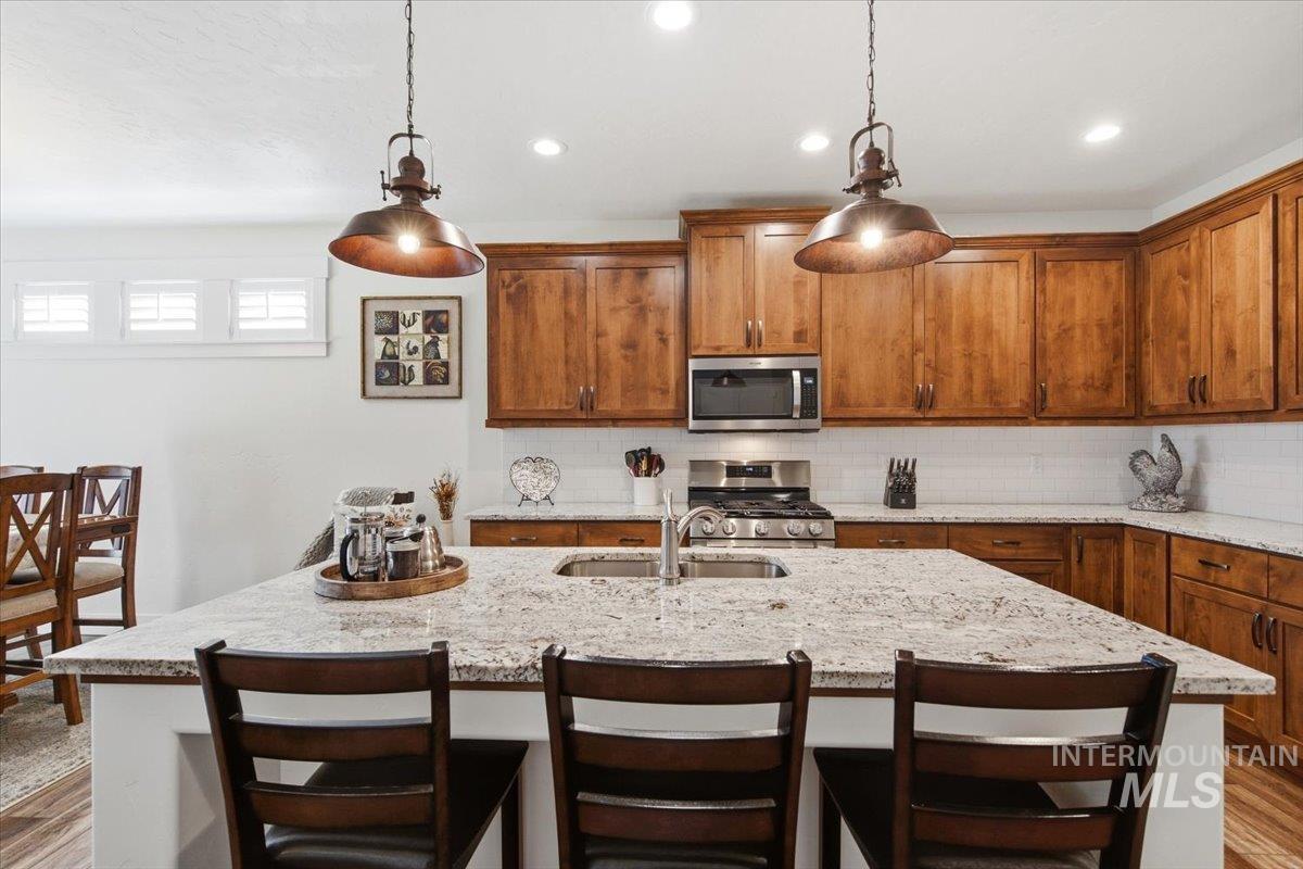 2036 N Honda Ave, Middleton, Idaho 83644, 3 Bedrooms, 2 Bathrooms, Residential For Sale, Price $459,000,MLS 99002908