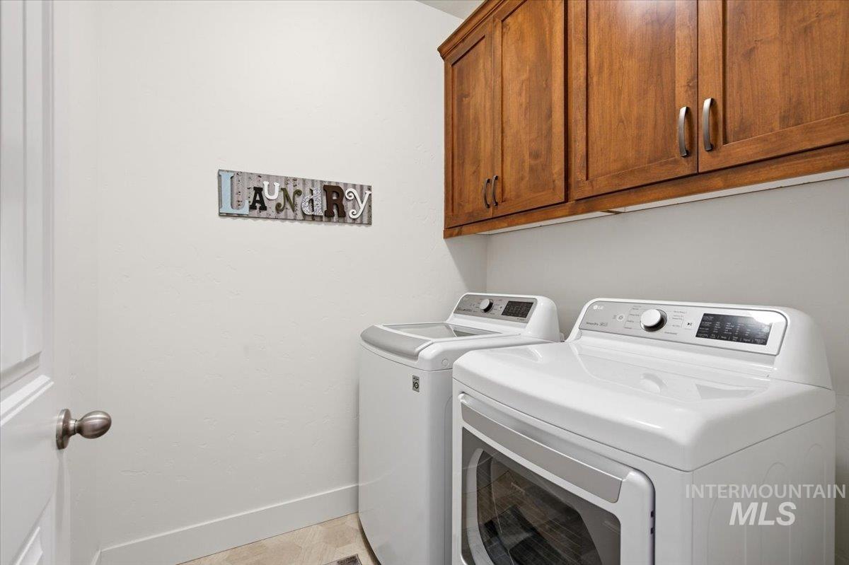 2036 N Honda Ave, Middleton, Idaho 83644, 3 Bedrooms, 2 Bathrooms, Residential For Sale, Price $459,000,MLS 99002908
