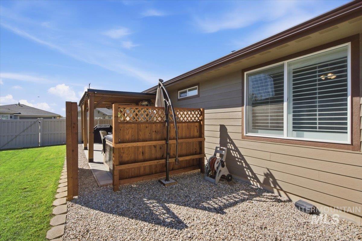 2036 N Honda Ave, Middleton, Idaho 83644, 3 Bedrooms, 2 Bathrooms, Residential For Sale, Price $459,000,MLS 99002908
