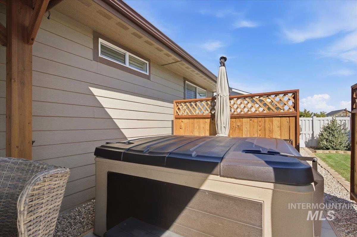 2036 N Honda Ave, Middleton, Idaho 83644, 3 Bedrooms, 2 Bathrooms, Residential For Sale, Price $459,000,MLS 99002908