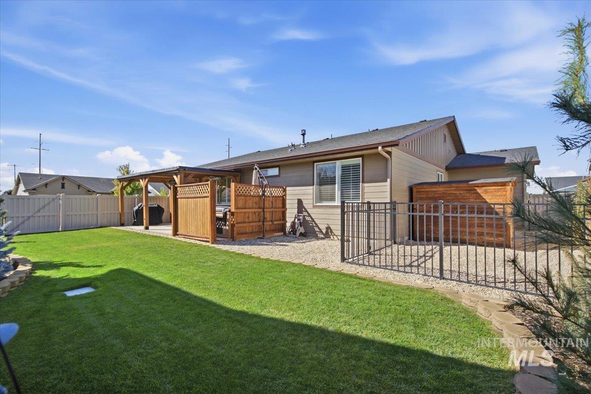 2036 N Honda Ave, Middleton, Idaho 83644, 3 Bedrooms, 2 Bathrooms, Residential For Sale, Price $459,000,MLS 99002908