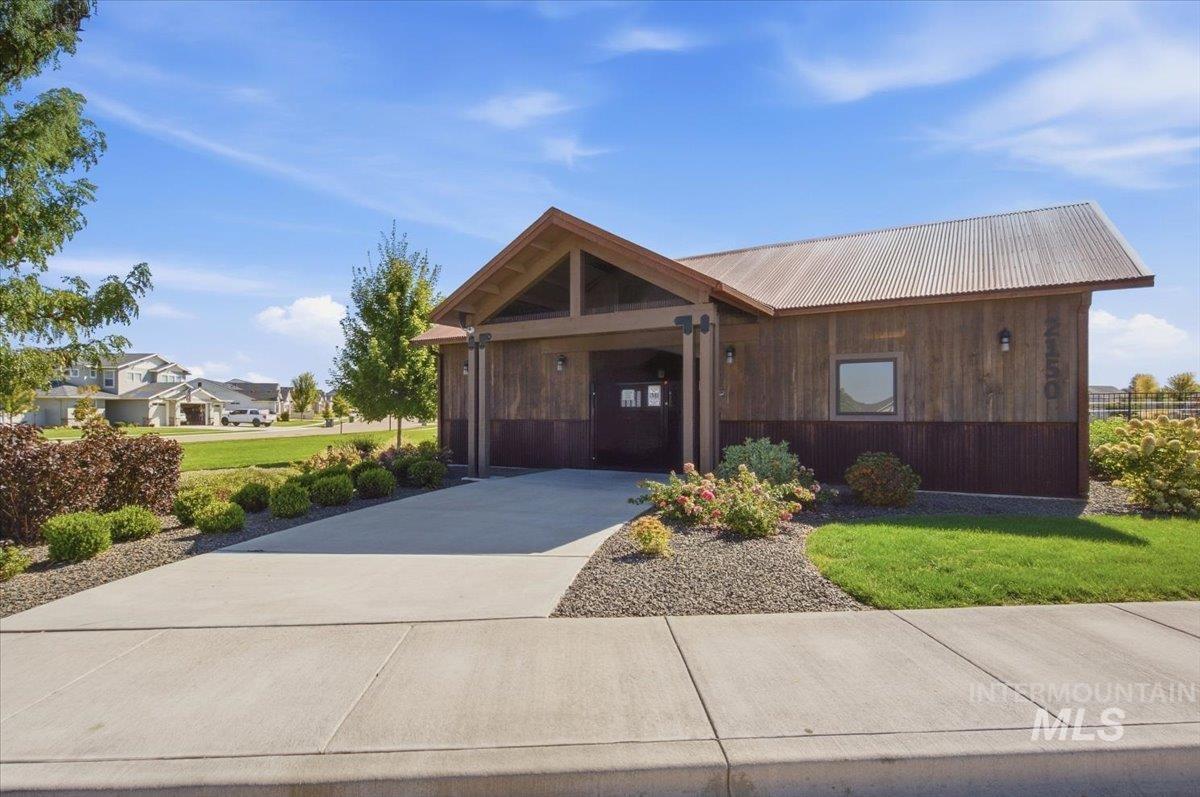 2036 N Honda Ave, Middleton, Idaho 83644, 3 Bedrooms, 2 Bathrooms, Residential For Sale, Price $459,000,MLS 99002908