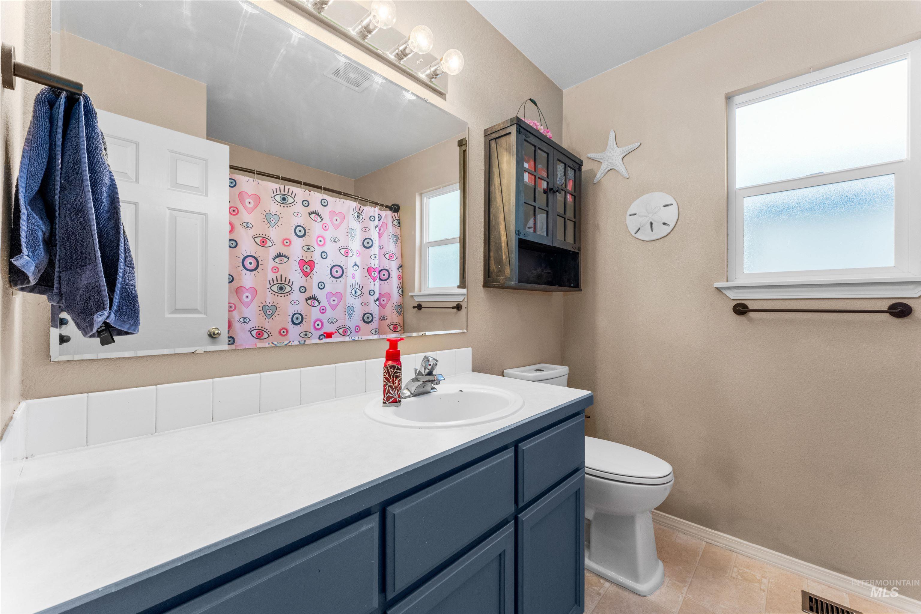 4123 E Park Ridge Drive, Nampa, Idaho 83687, 4 Bedrooms, 2 Bathrooms, Residential For Sale, Price $399,900,MLS 99002910