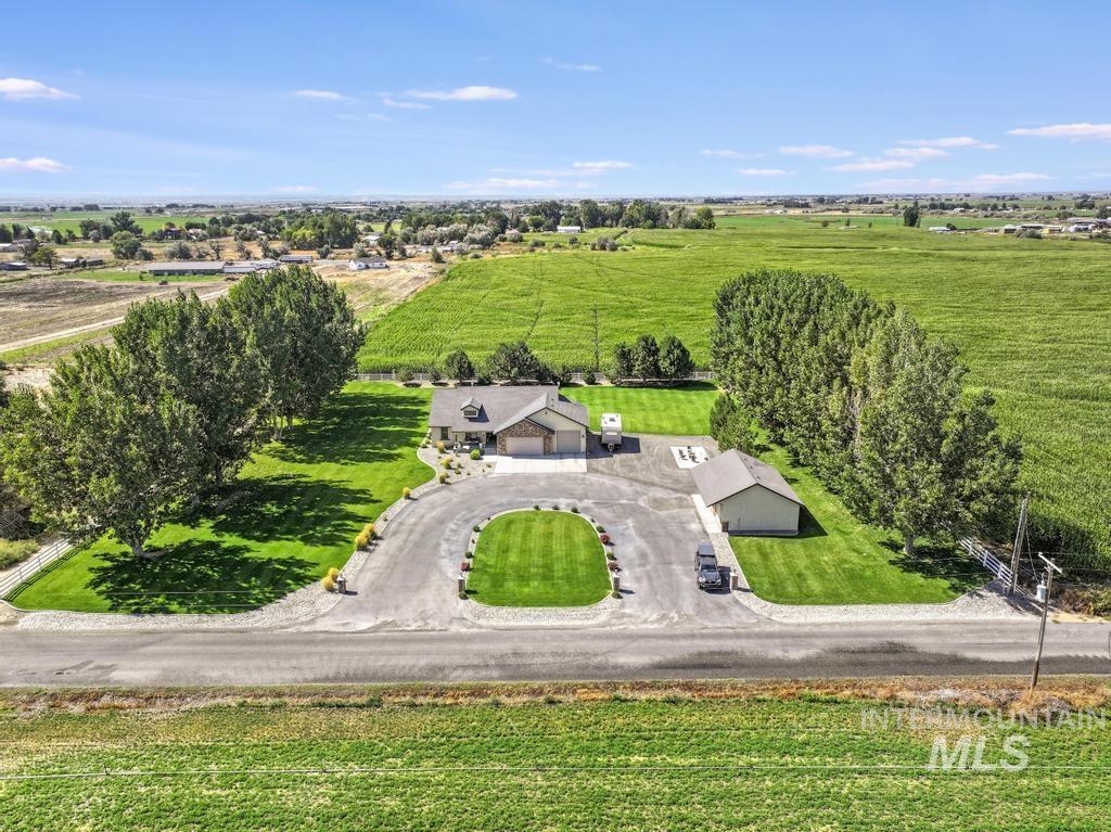 129 N 150 W, Jerome, Idaho 83338, 3 Bedrooms, 2 Bathrooms, Residential For Sale, Price $575,000,MLS 99002917
