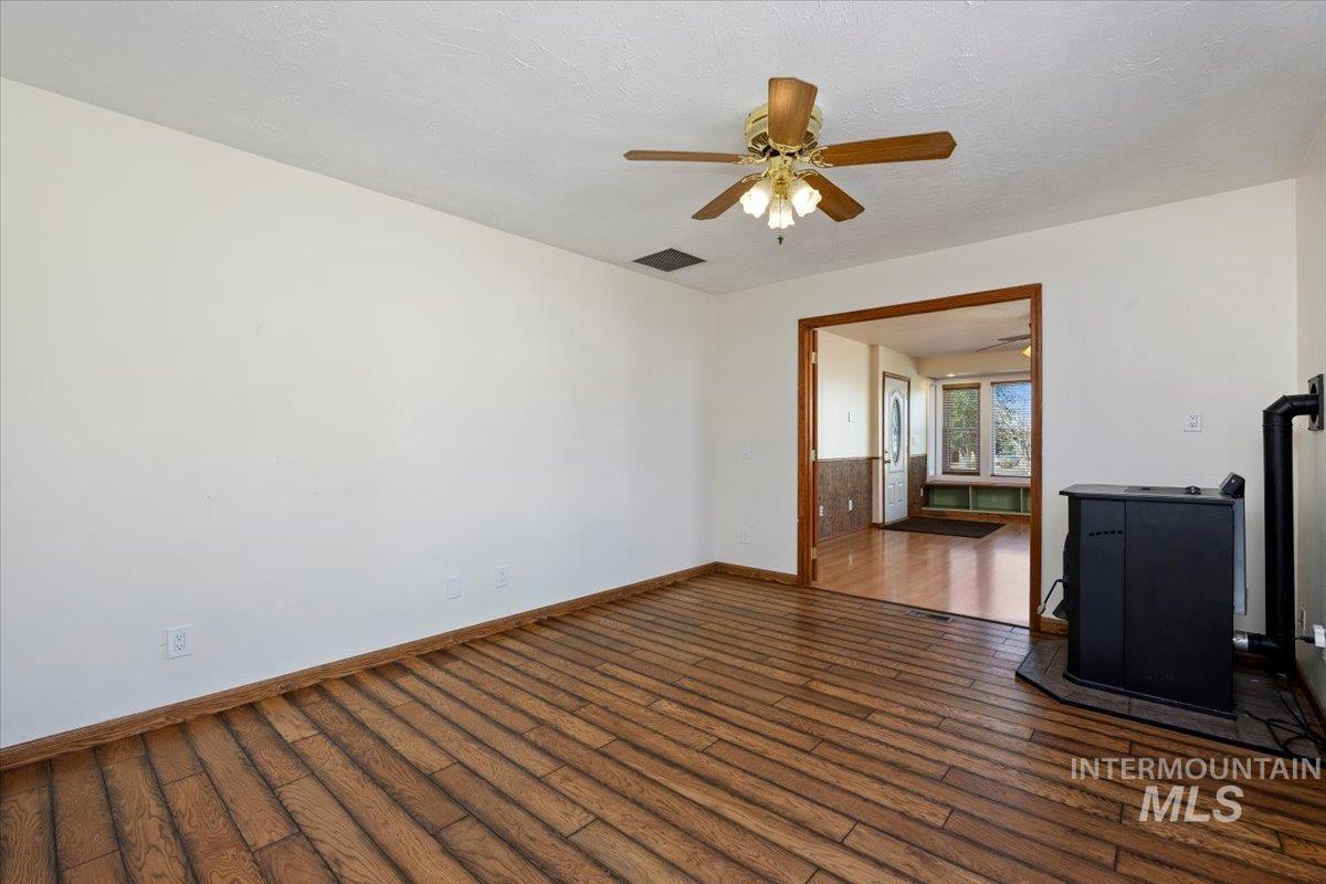 850 Highway 78, Hammett, Idaho 83627, 3 Bedrooms, 2 Bathrooms, Residential For Sale, Price $425,000,MLS 99002919