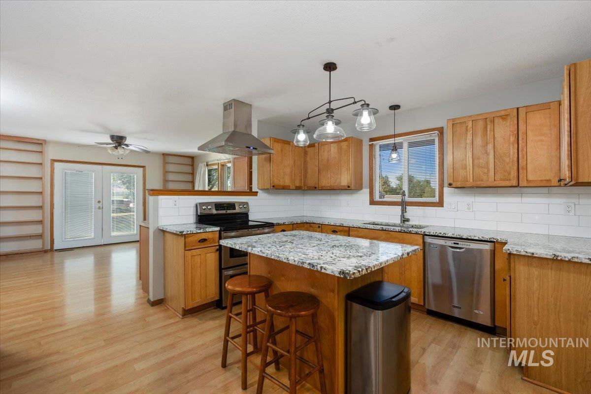 850 Highway 78, Hammett, Idaho 83627, 3 Bedrooms, 2 Bathrooms, Residential For Sale, Price $425,000,MLS 99002919