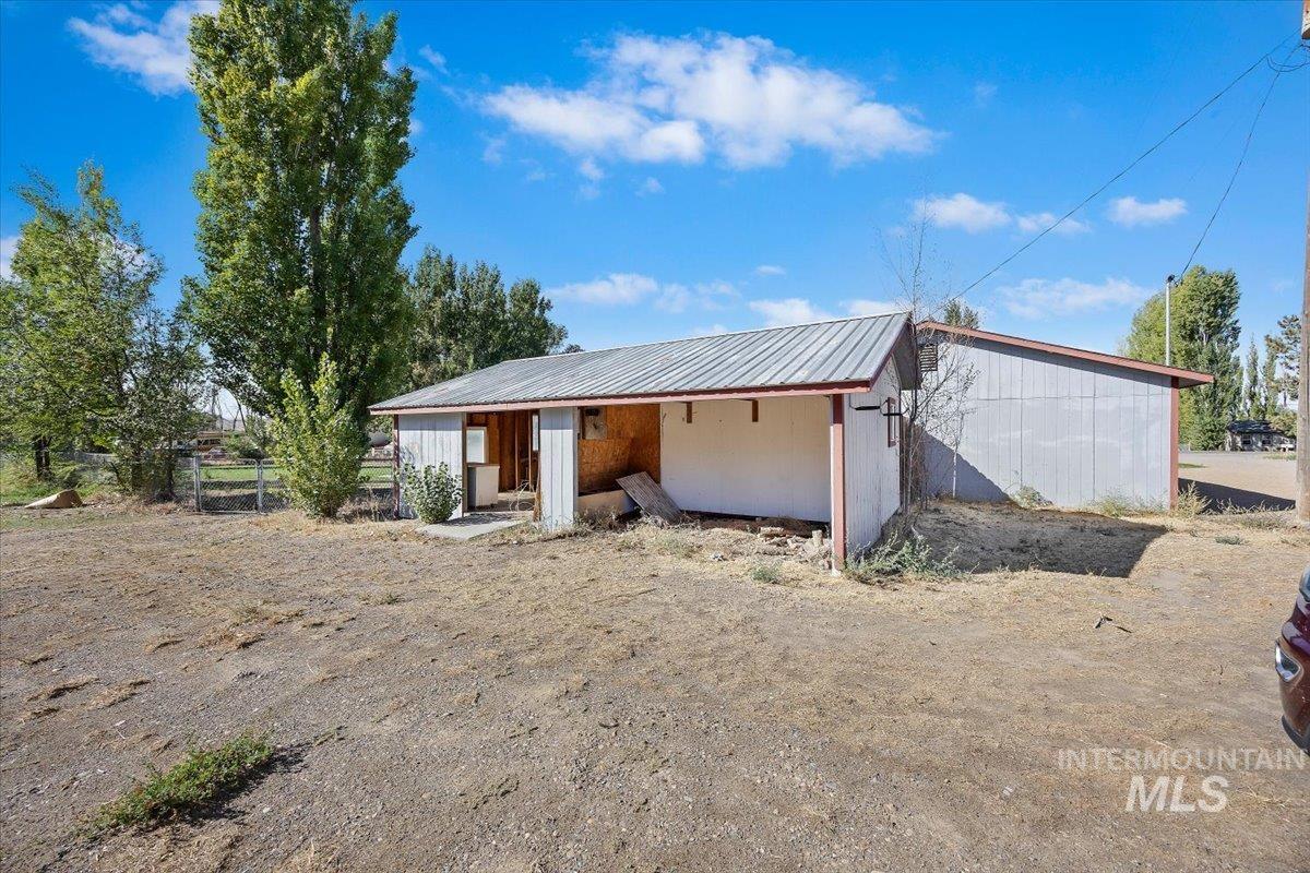 850 Highway 78, Hammett, Idaho 83627, 3 Bedrooms, 2 Bathrooms, Residential For Sale, Price $425,000,MLS 99002919