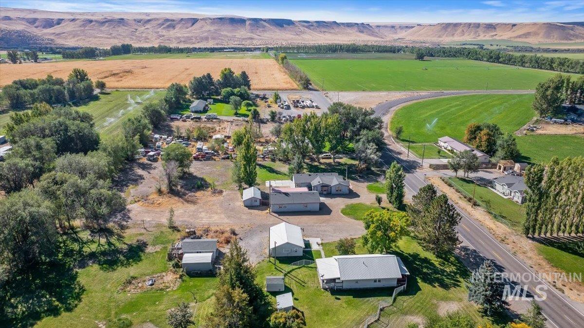 850 Highway 78, Hammett, Idaho 83627, 3 Bedrooms, 2 Bathrooms, Residential For Sale, Price $425,000,MLS 99002919