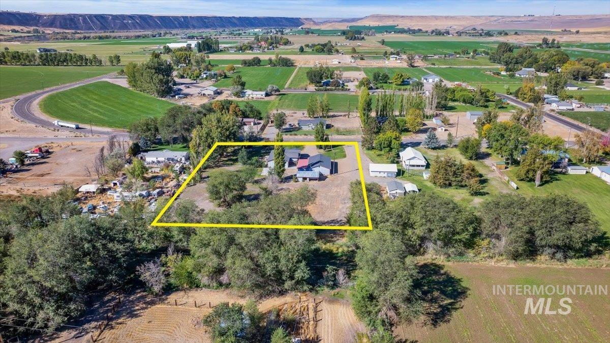 850 Highway 78, Hammett, Idaho 83627, 3 Bedrooms, 2 Bathrooms, Residential For Sale, Price $425,000,MLS 99002919