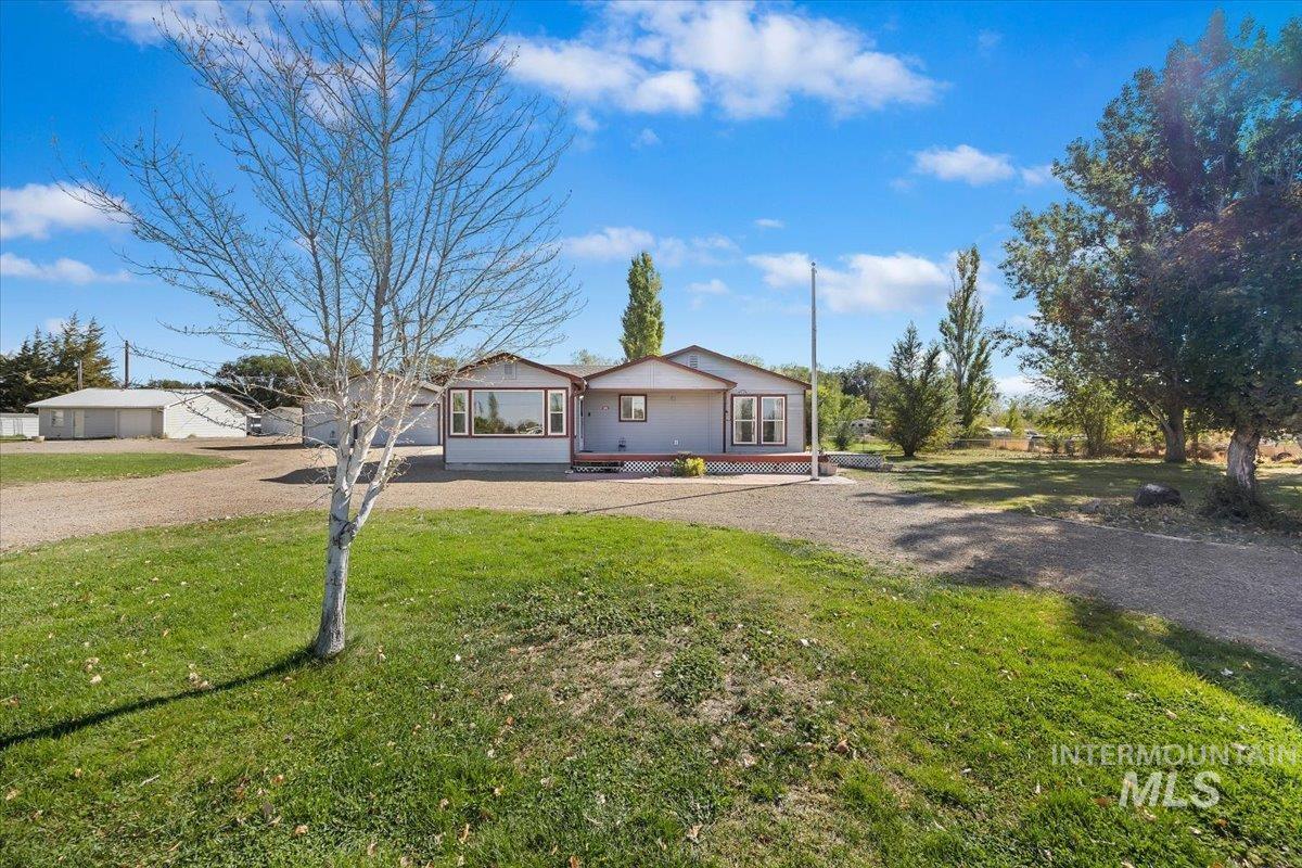 850 Highway 78, Hammett, Idaho 83627, 3 Bedrooms, 2 Bathrooms, Residential For Sale, Price $425,000,MLS 99002919