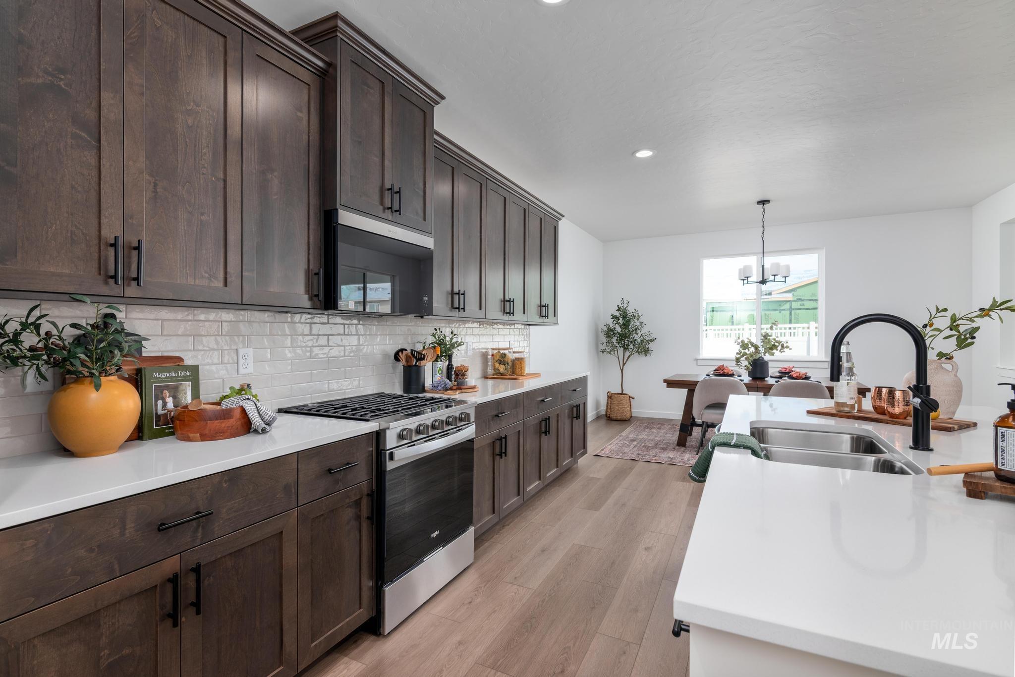 14949 Brown Pelican St, Caldwell, Idaho 83607, 3 Bedrooms, 2 Bathrooms, Residential For Sale, Price $474,000,MLS 99002921