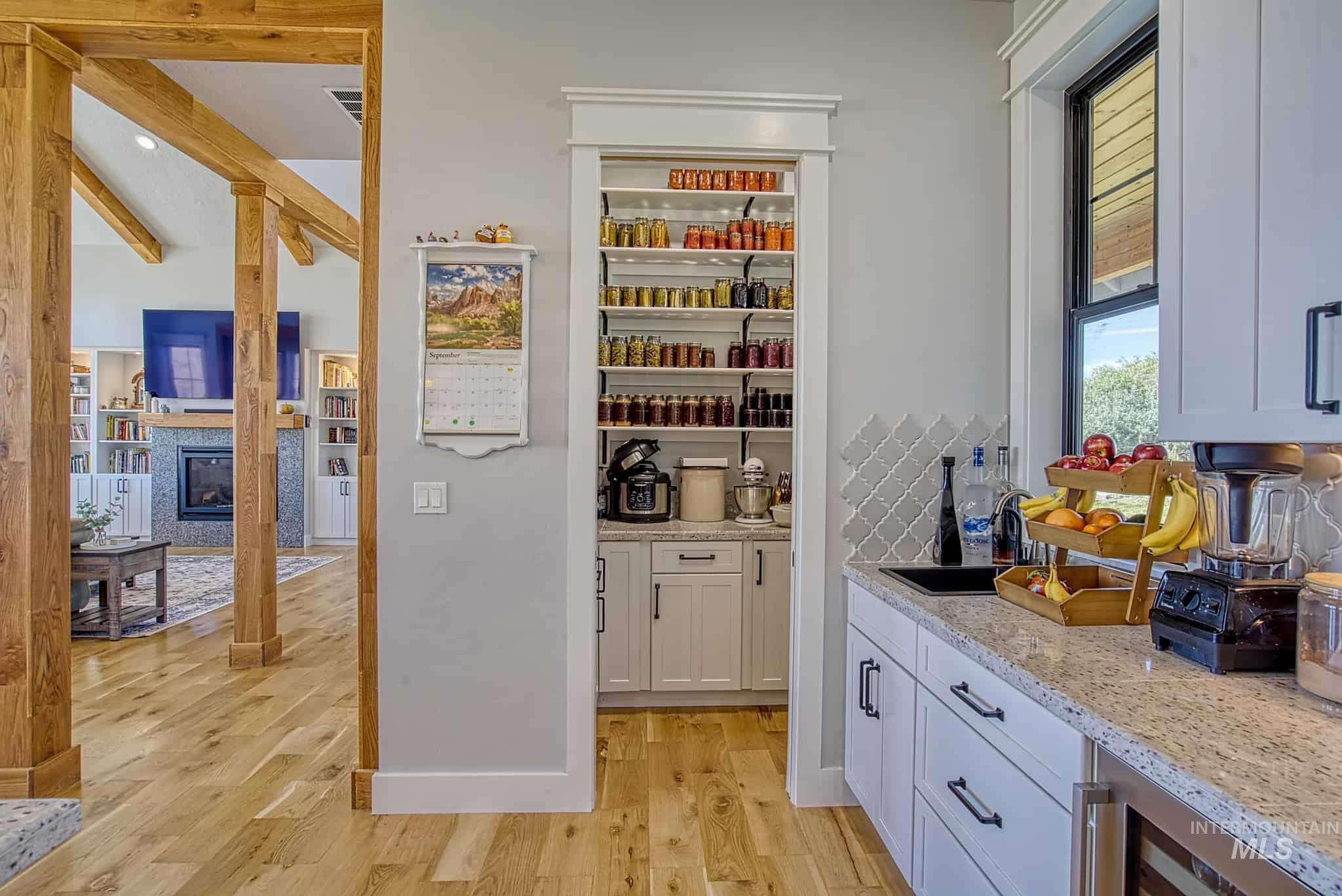 876 Coyote Gulch Rd, Adrian, Oregon 97901, 4 Bedrooms, 5 Bathrooms, Residential For Sale, Price $925,000,MLS 99002923