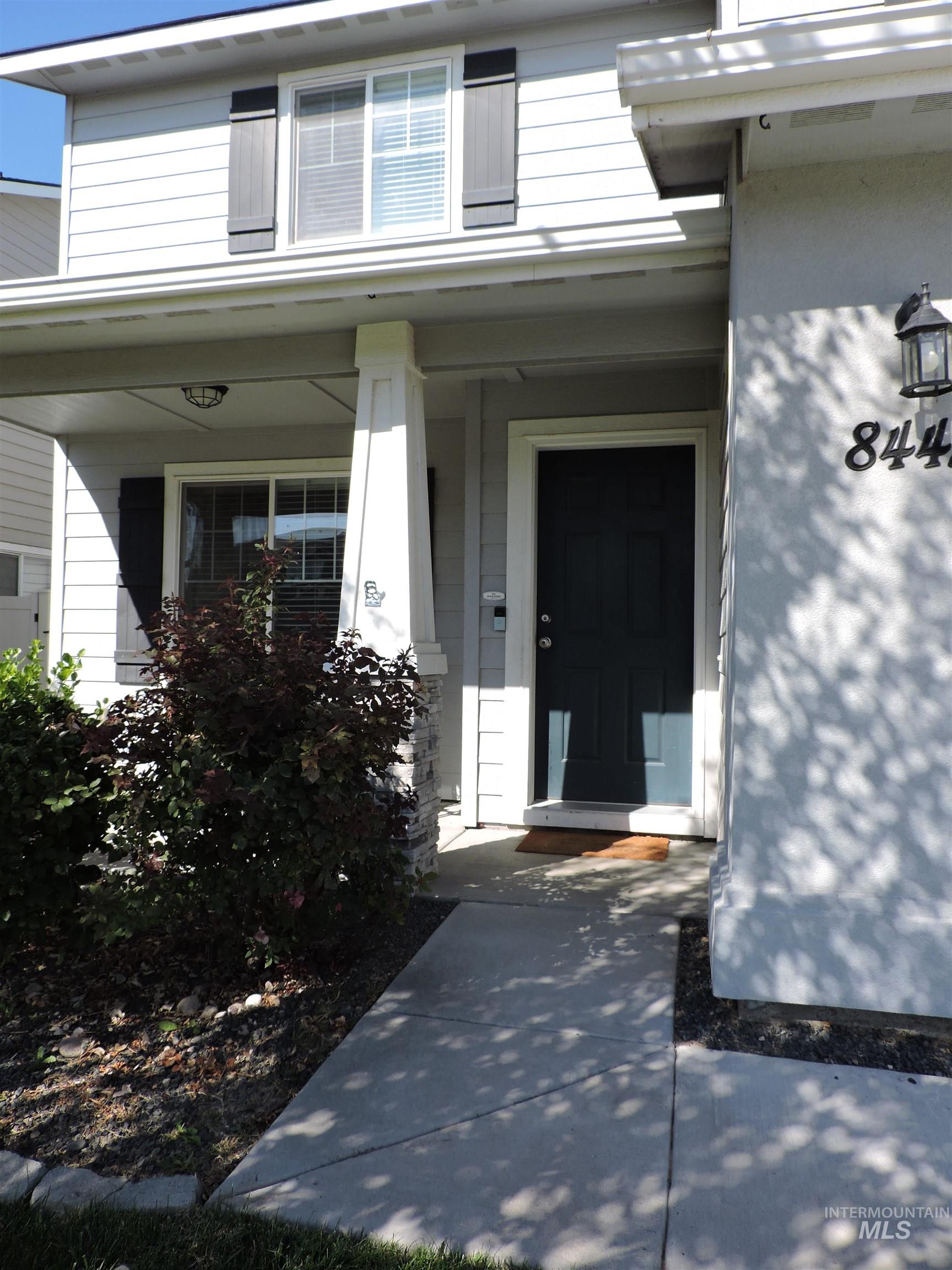 8442 E Rathdrum Dr., Nampa, Idaho 83687, 5 Bedrooms, 2.5 Bathrooms, Residential For Sale, Price $555,000,MLS 99002927