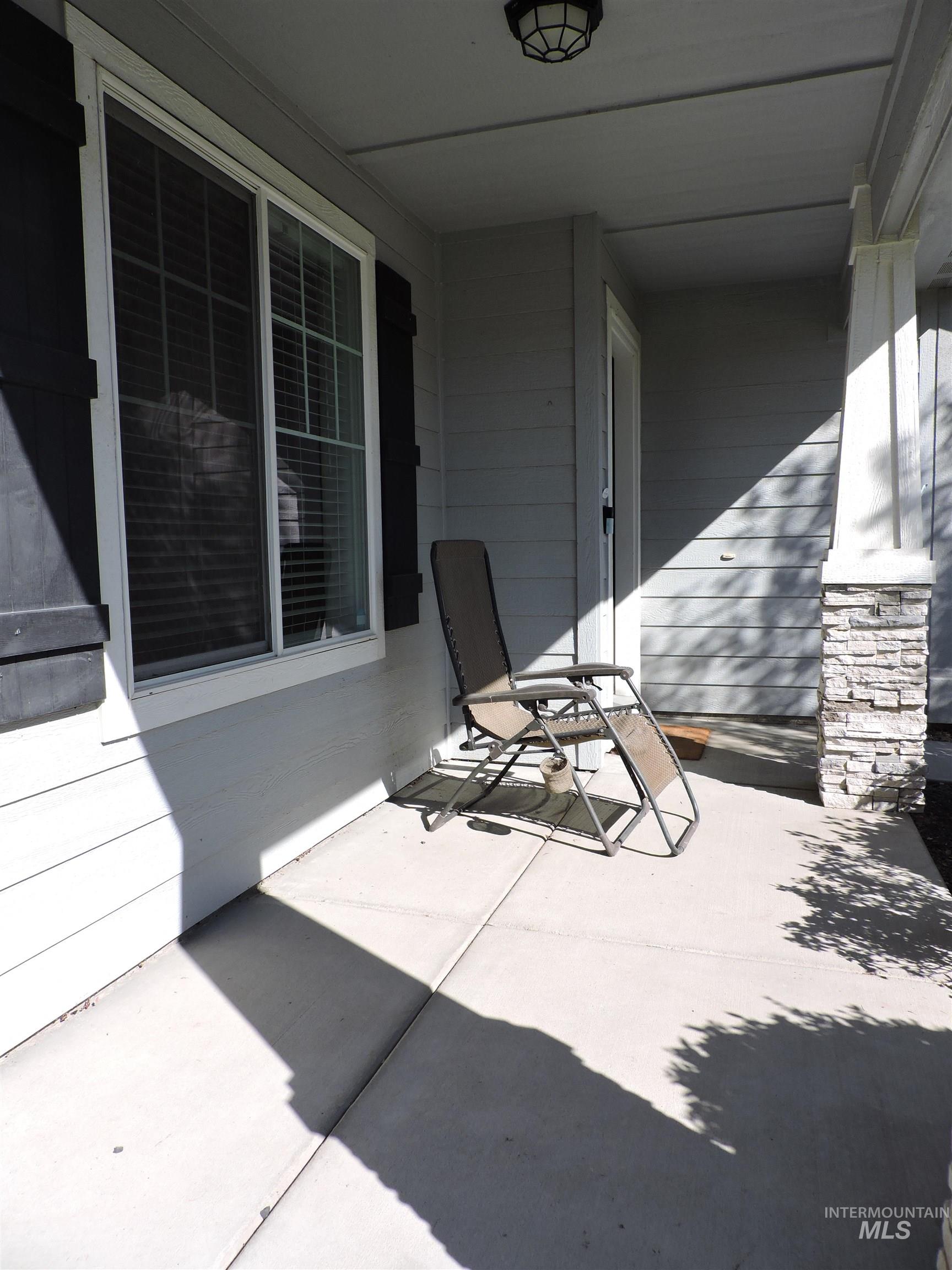 8442 E Rathdrum Dr., Nampa, Idaho 83687, 5 Bedrooms, 2.5 Bathrooms, Residential For Sale, Price $555,000,MLS 99002927