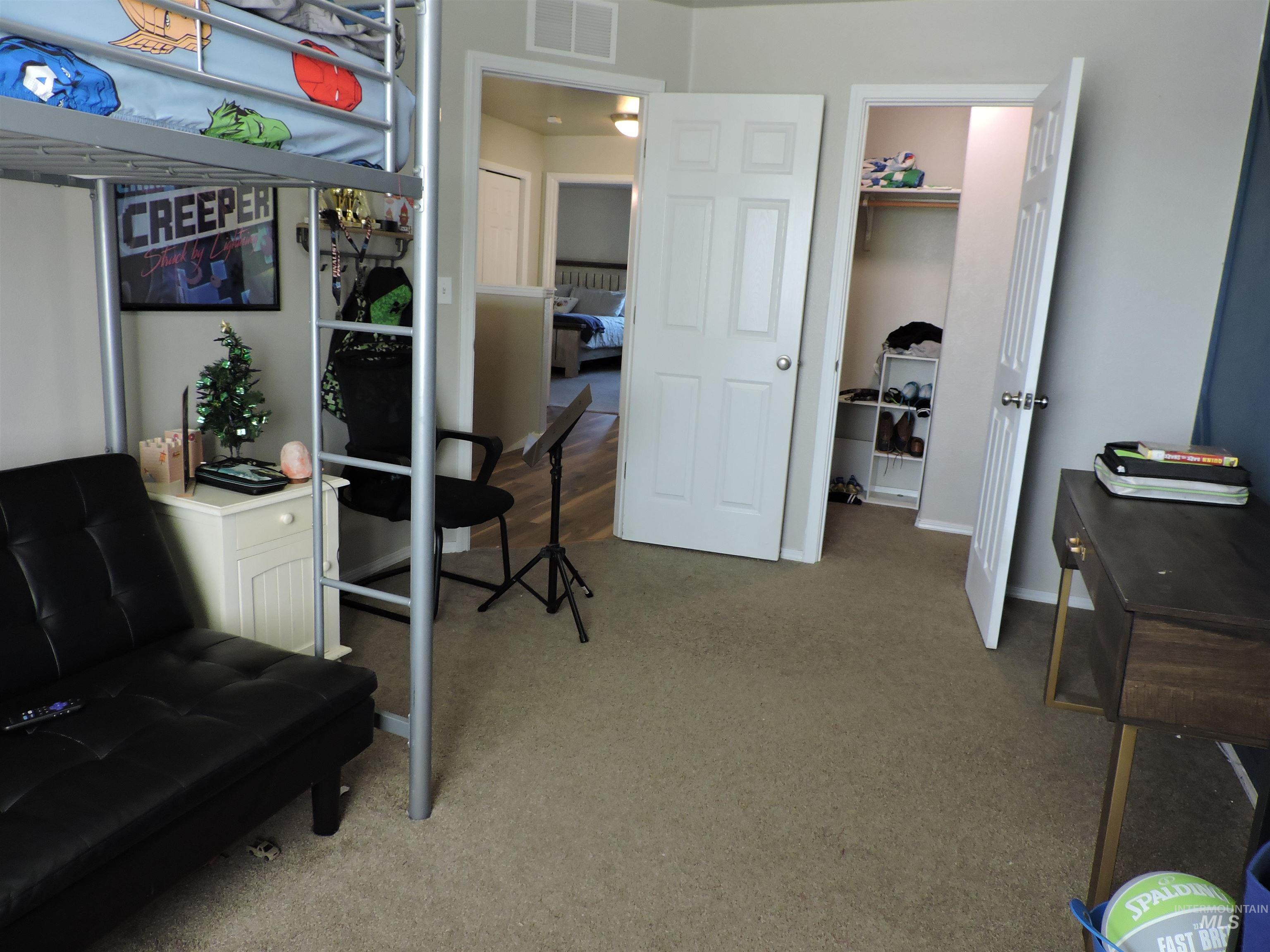 8442 E Rathdrum Dr., Nampa, Idaho 83687, 5 Bedrooms, 2.5 Bathrooms, Residential For Sale, Price $555,000,MLS 99002927