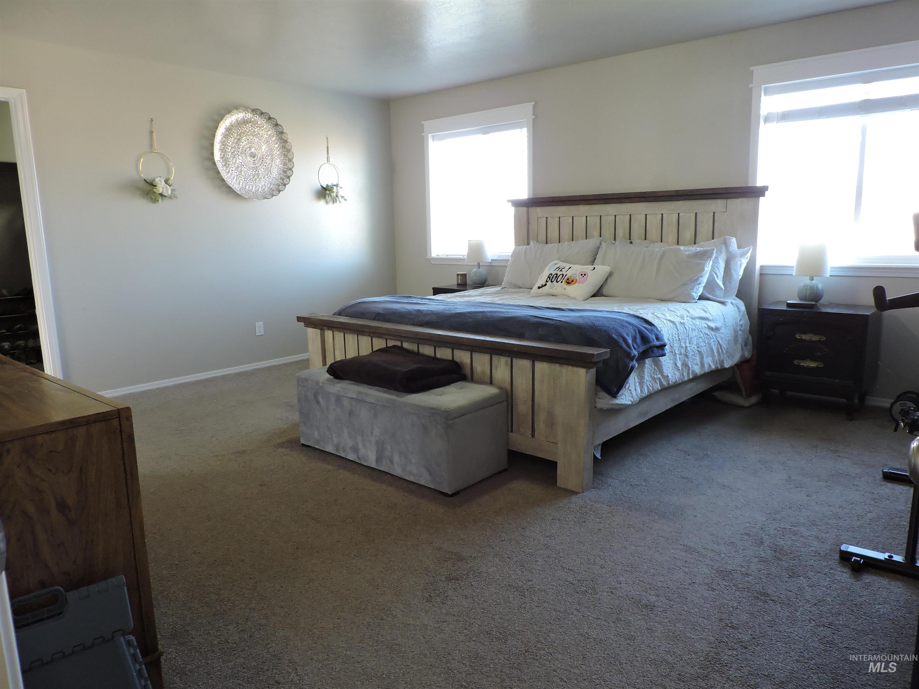 8442 E Rathdrum Dr., Nampa, Idaho 83687, 5 Bedrooms, 2.5 Bathrooms, Residential For Sale, Price $555,000,MLS 99002927
