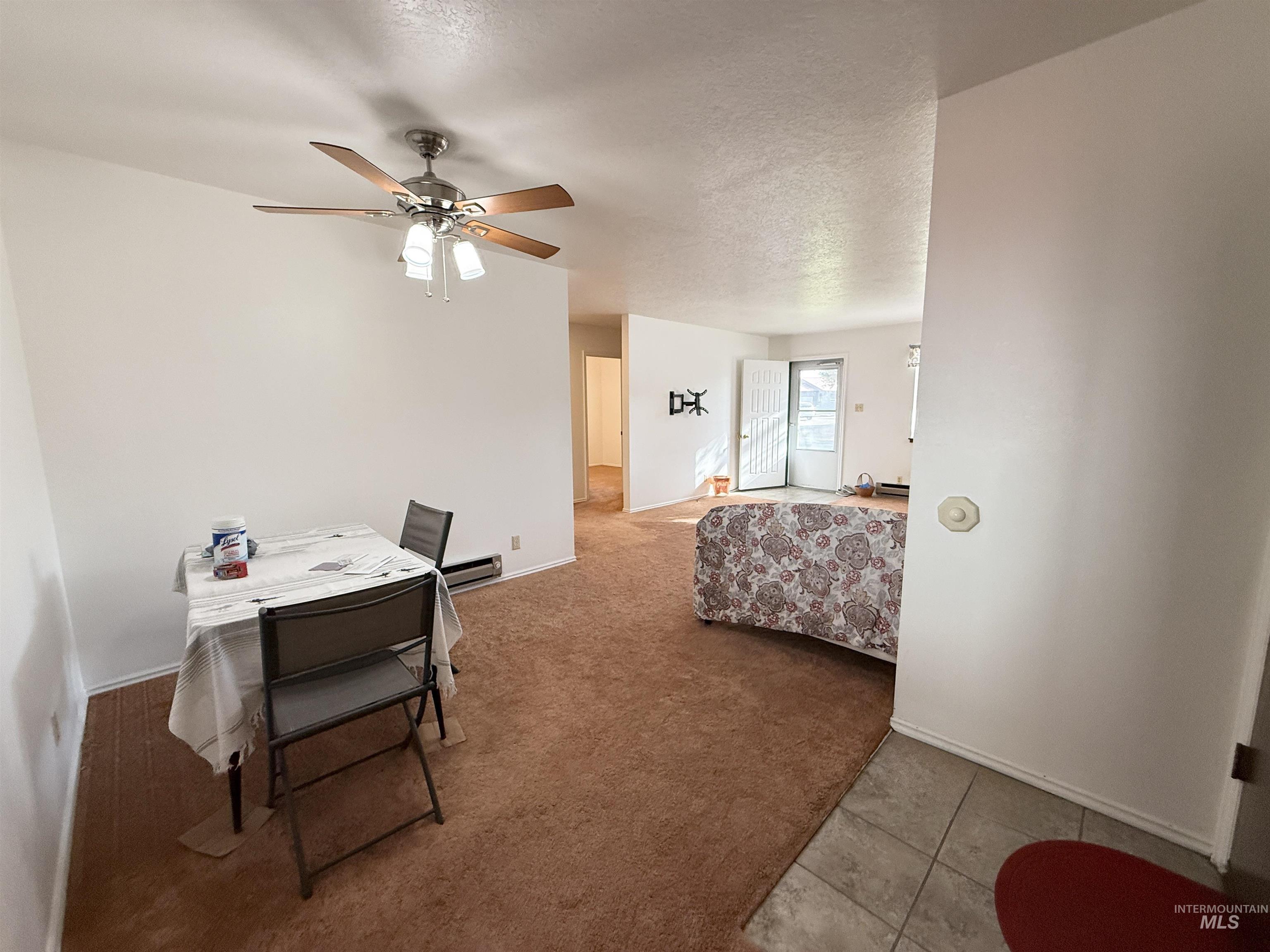 222 Avenida Del Rio, Twin Falls, Idaho 83301, 3 Bedrooms, 2 Bathrooms, Residential For Sale, Price $314,000,MLS 99002928