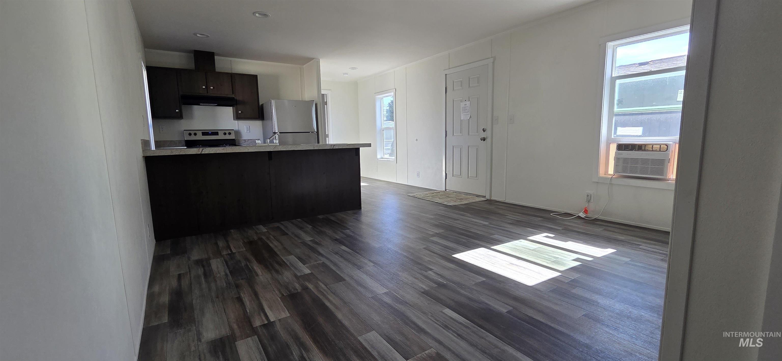 928 Warner, Lewiston, Idaho 83501, 3 Bedrooms, 2 Bathrooms, Residential For Sale, Price $89,900,MLS 99002929