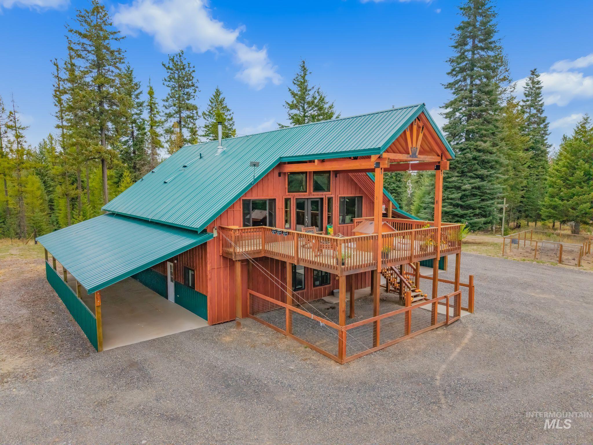 3989 E Mountain Rd., Anatone, Washington 99401, 3 Bedrooms, 2.5 Bathrooms, Residential For Sale, Price $1,075,000,MLS 99002930