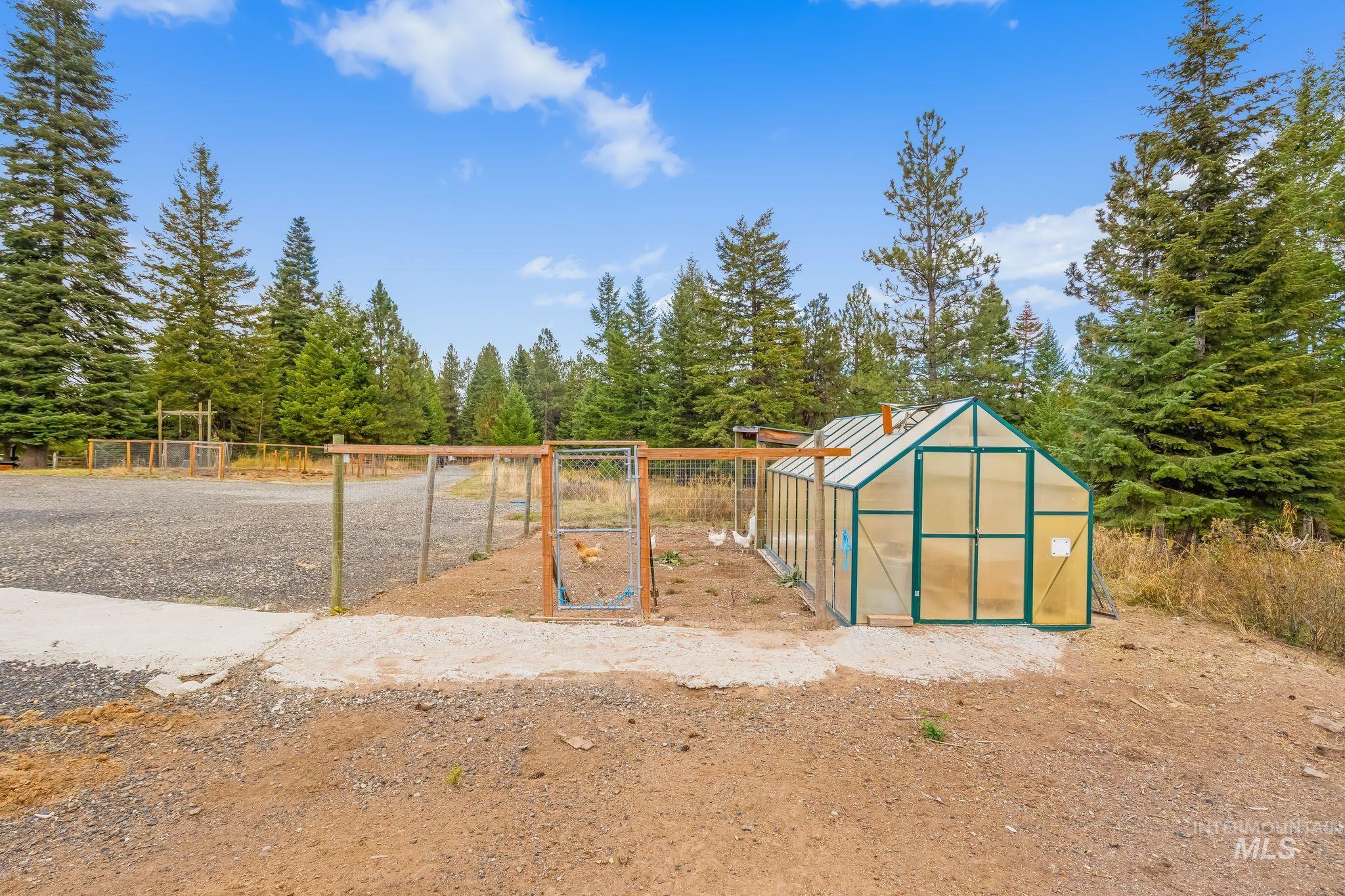 3989 E Mountain Rd., Anatone, Washington 99401, 3 Bedrooms, 2.5 Bathrooms, Residential For Sale, Price $1,075,000,MLS 99002930