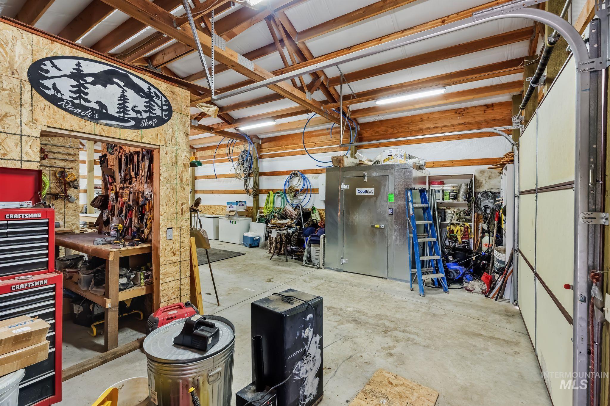 3989 E Mountain Rd., Anatone, Washington 99401, 3 Bedrooms, 2.5 Bathrooms, Residential For Sale, Price $1,075,000,MLS 99002930