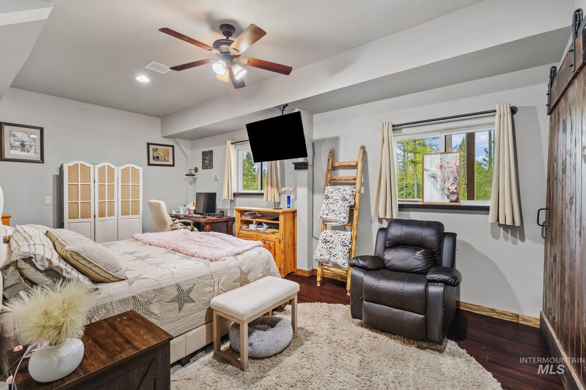 3989 E Mountain Rd., Anatone, Washington 99401, 3 Bedrooms, 2.5 Bathrooms, Residential For Sale, Price $1,075,000,MLS 99002930