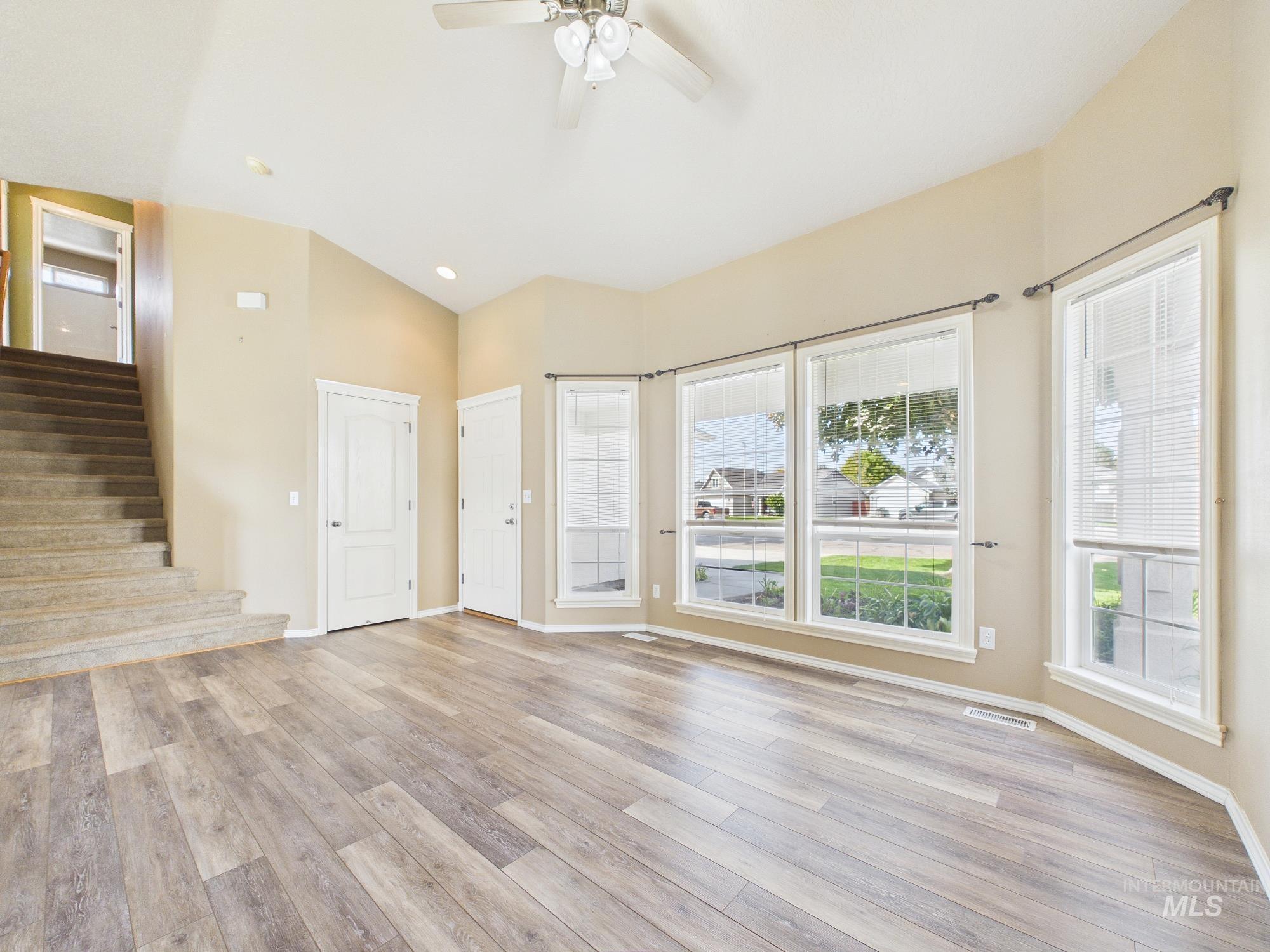 1422 E Jasmine, Nampa, Idaho 83687, 3 Bedrooms, 2.5 Bathrooms, Residential For Sale, Price $389,000,MLS 99002931