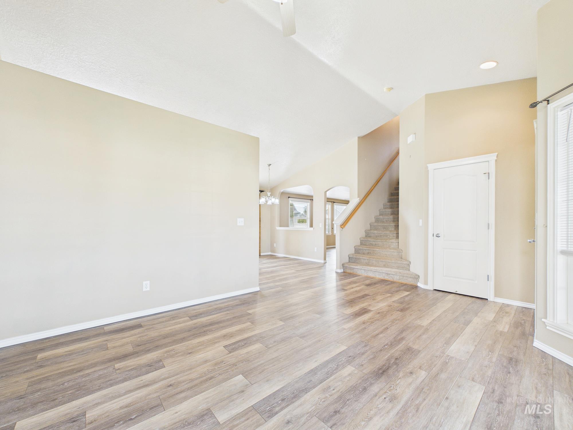 1422 E Jasmine, Nampa, Idaho 83687, 3 Bedrooms, 2.5 Bathrooms, Residential For Sale, Price $389,000,MLS 99002931