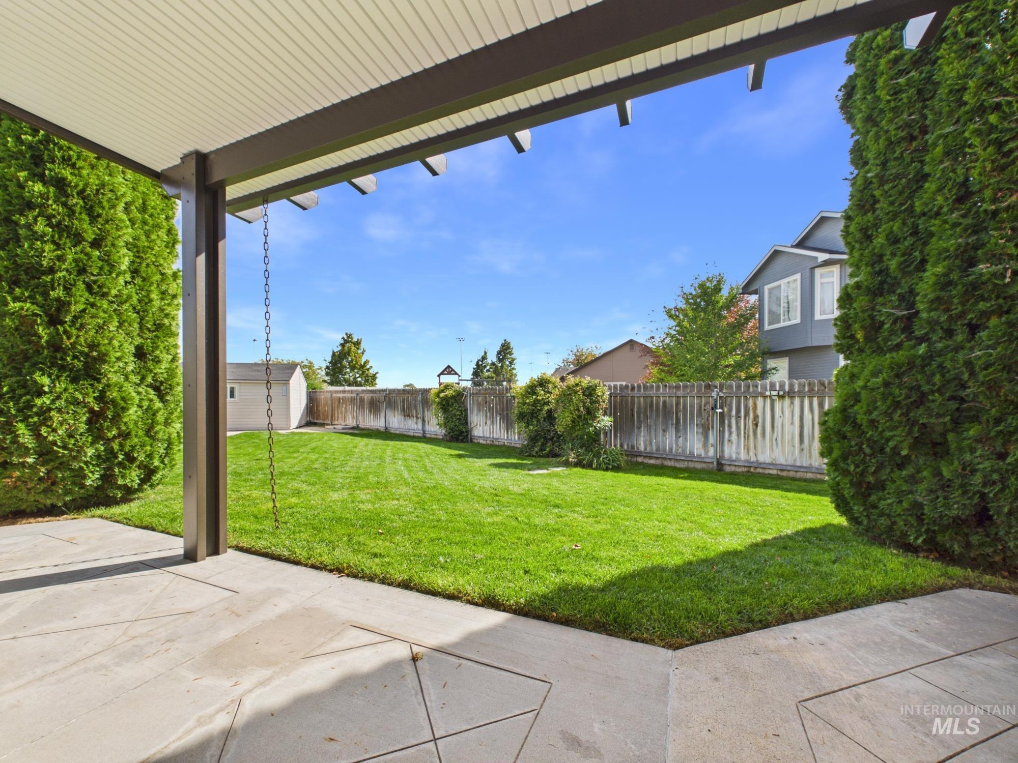 1422 E Jasmine, Nampa, Idaho 83687, 3 Bedrooms, 2.5 Bathrooms, Residential For Sale, Price $389,000,MLS 99002931