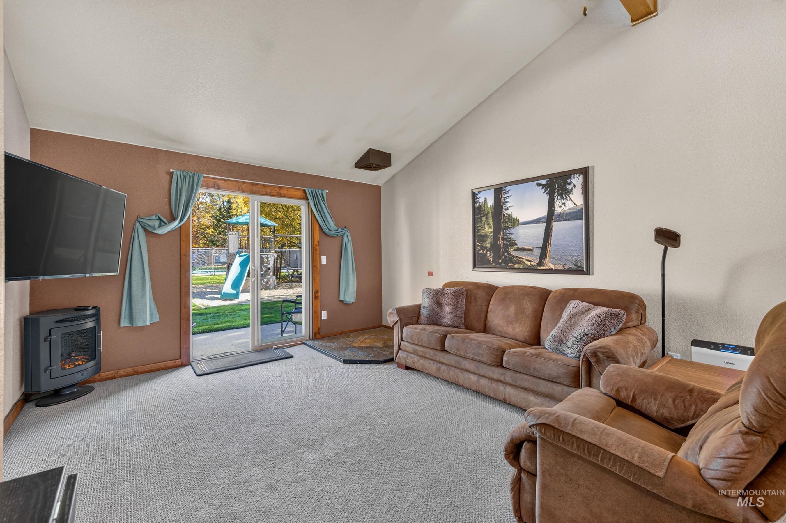 1607 Davis Avenue, McCall, Idaho 83638, 2 Bedrooms, 1 Bathroom, Residential For Sale, Price $349,000,MLS 99002933