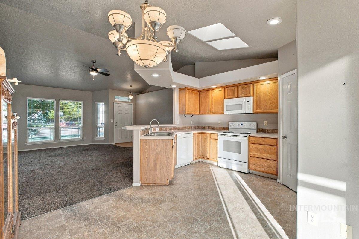 1812 S Camas St, Nampa, Idaho 83686, 3 Bedrooms, 2 Bathrooms, Residential For Sale, Price $369,900,MLS 99002934