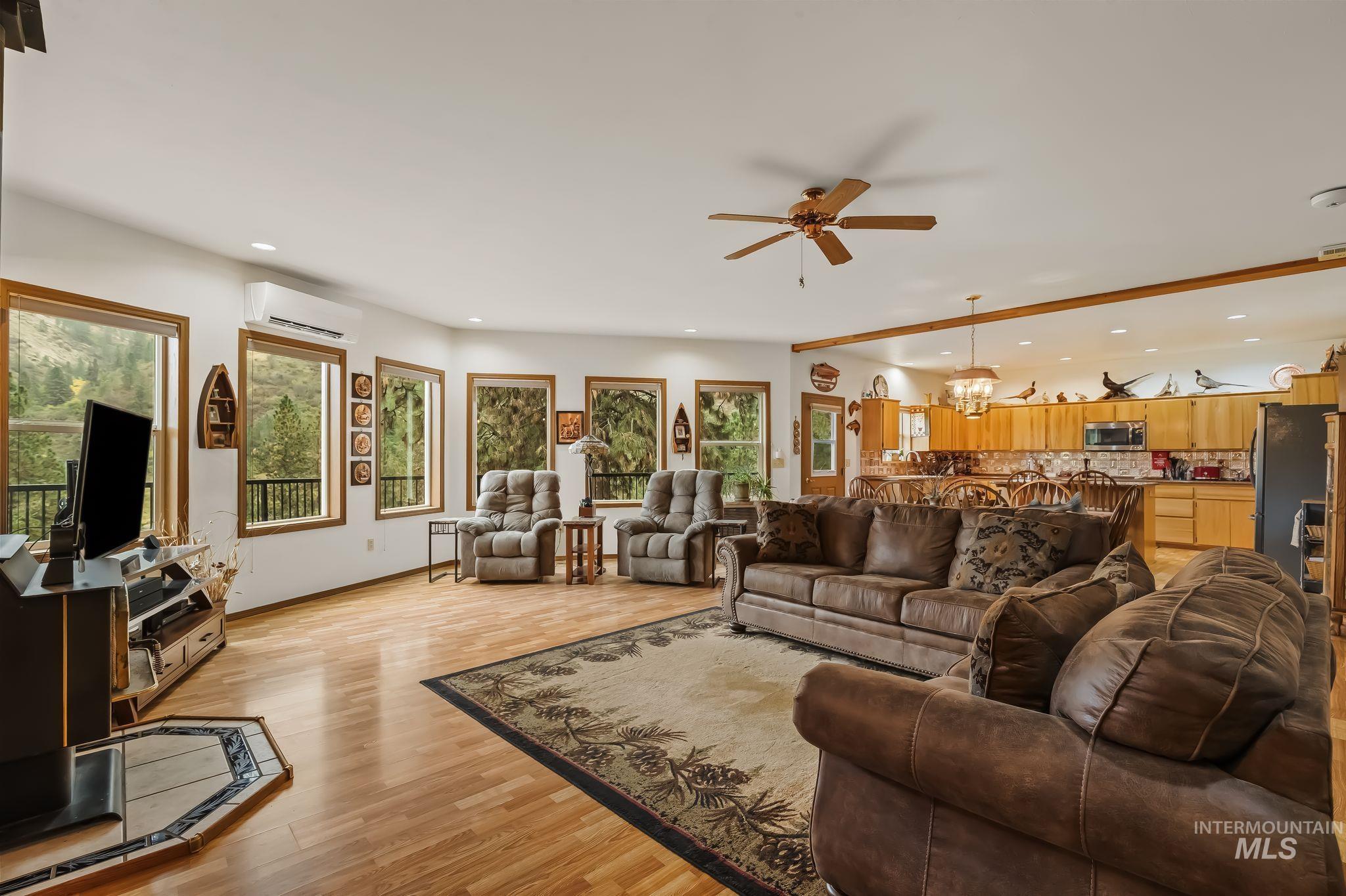 20795 Ryegrass Lane, Lenore, Idaho 83541, 2 Bedrooms, 2 Bathrooms, Residential For Sale, Price $660,000,MLS 99002937
